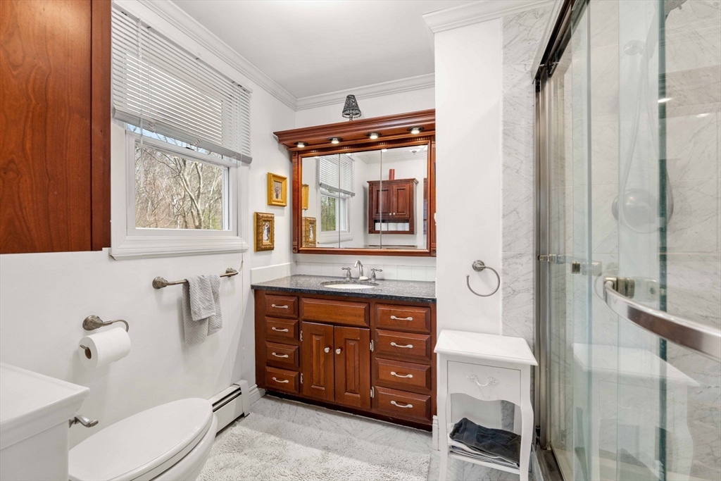 12 Inverness Cir