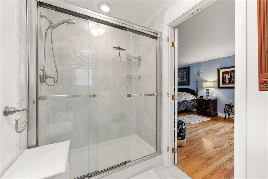 12 Inverness Cir