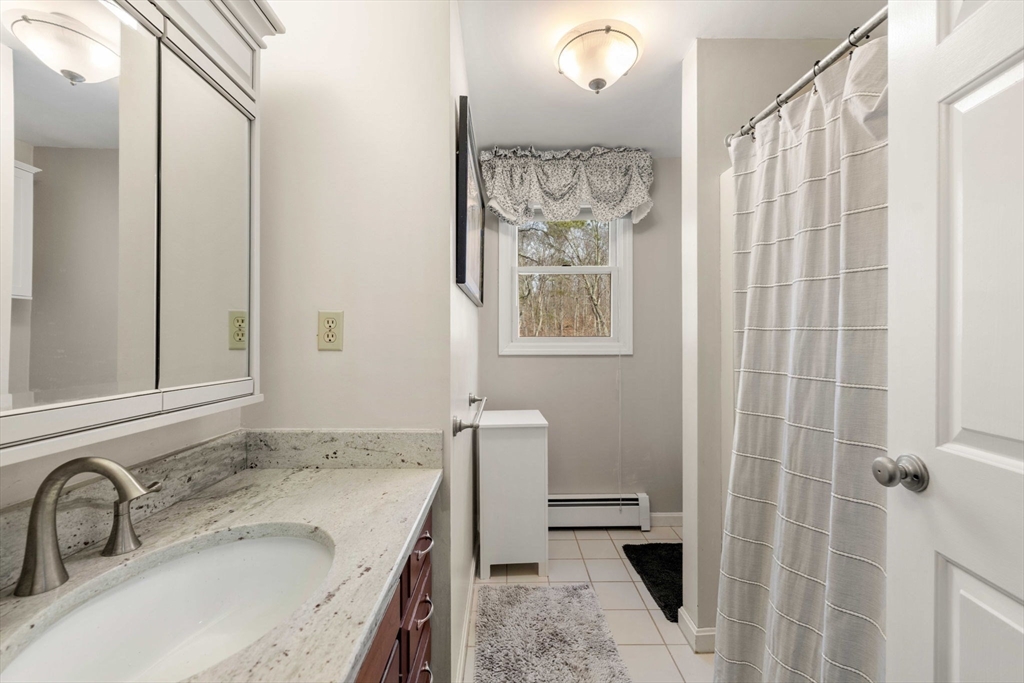 12 Inverness Cir