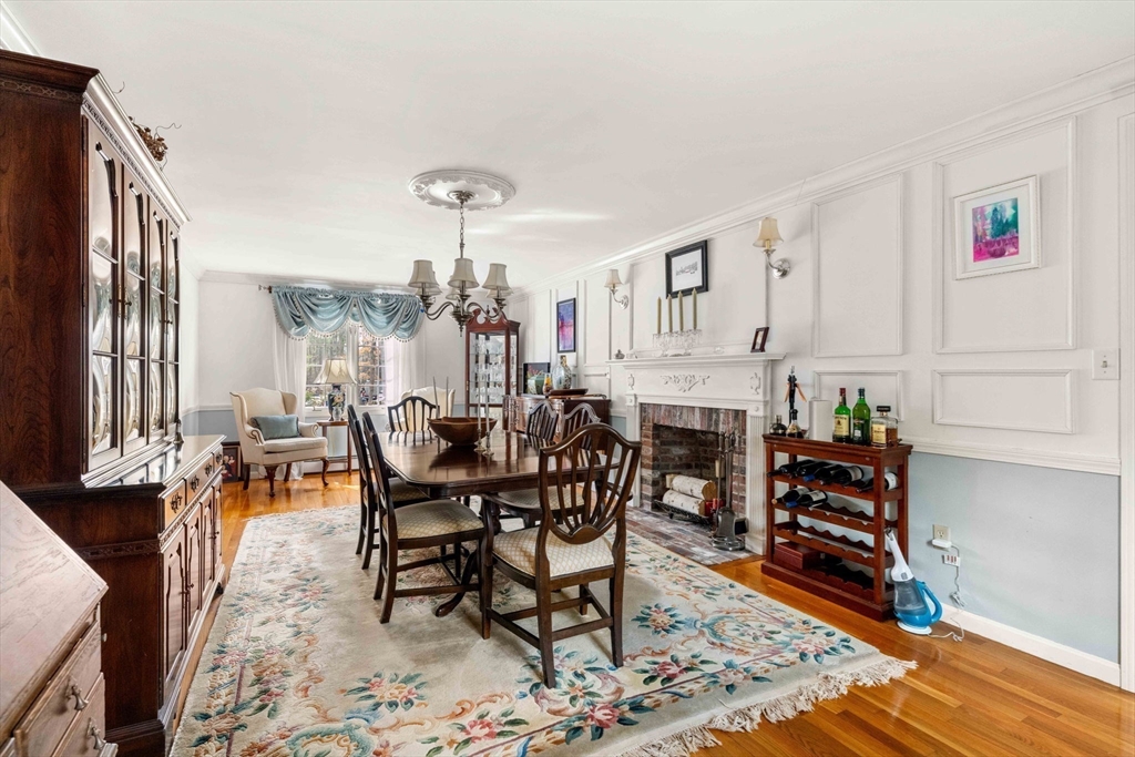 12 Inverness Cir