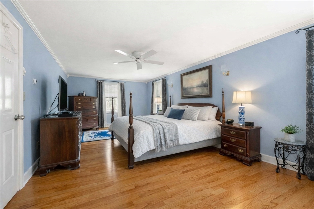 12 Inverness Cir