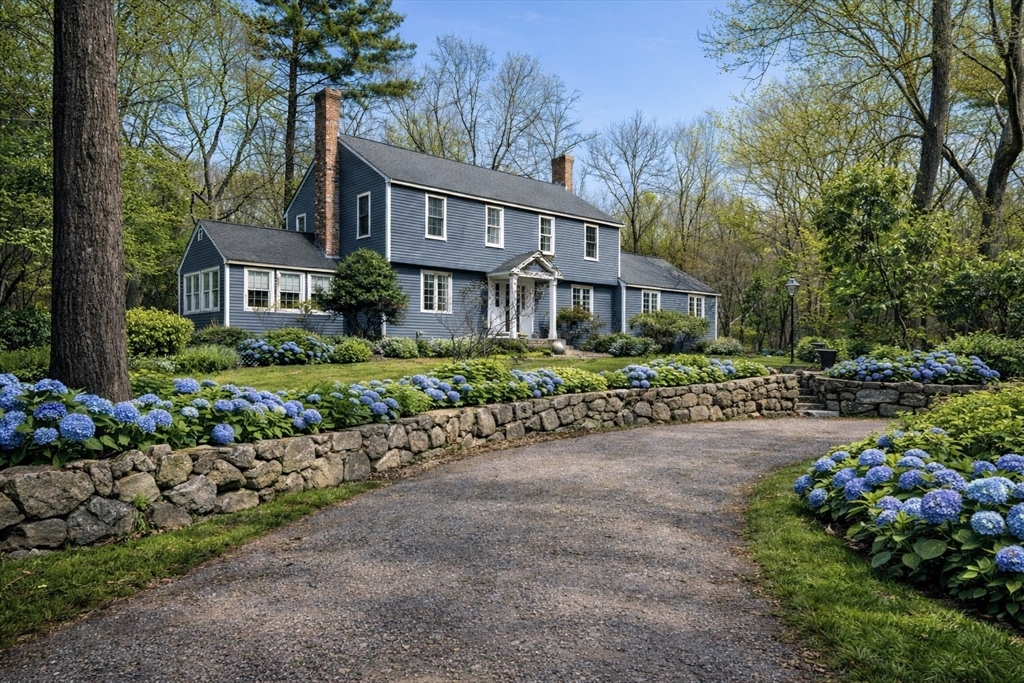 12 Inverness Cir