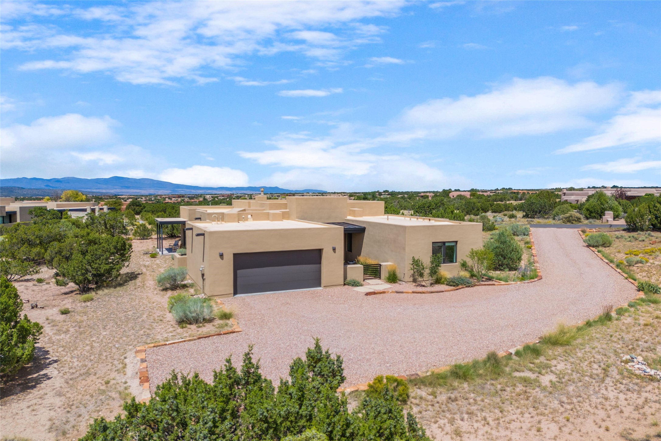 88 W Golden Eagle Road