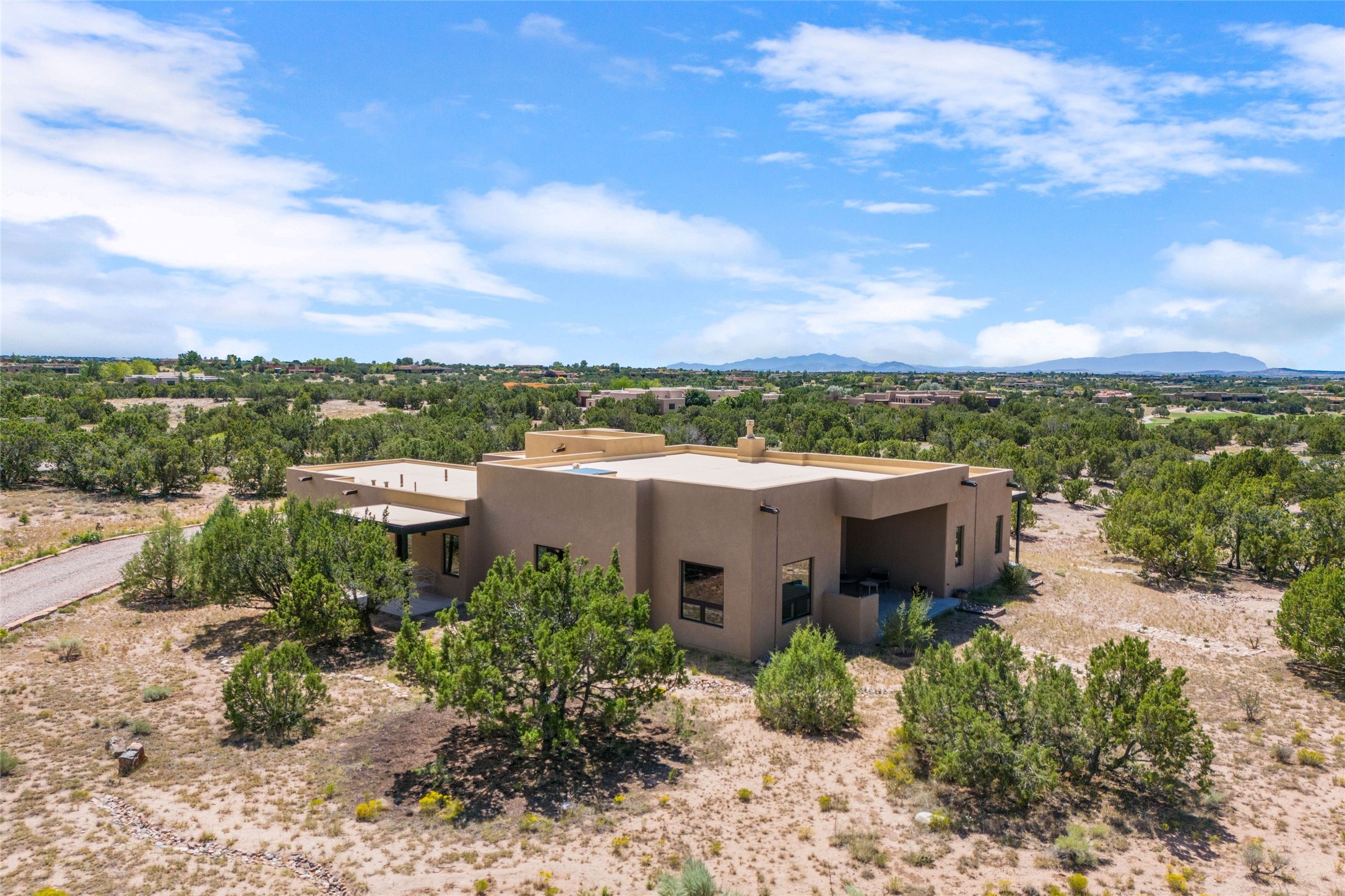 88 W Golden Eagle Road