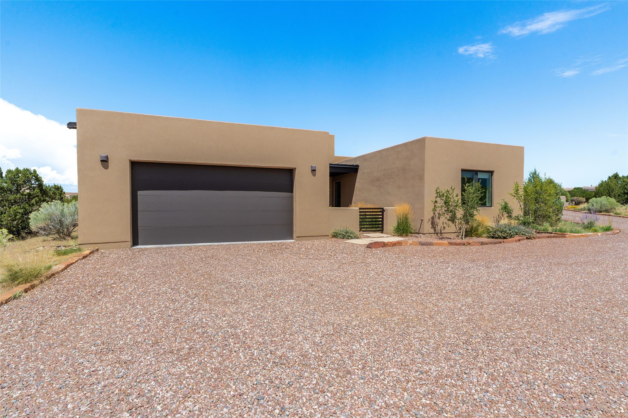 88 W Golden Eagle Road