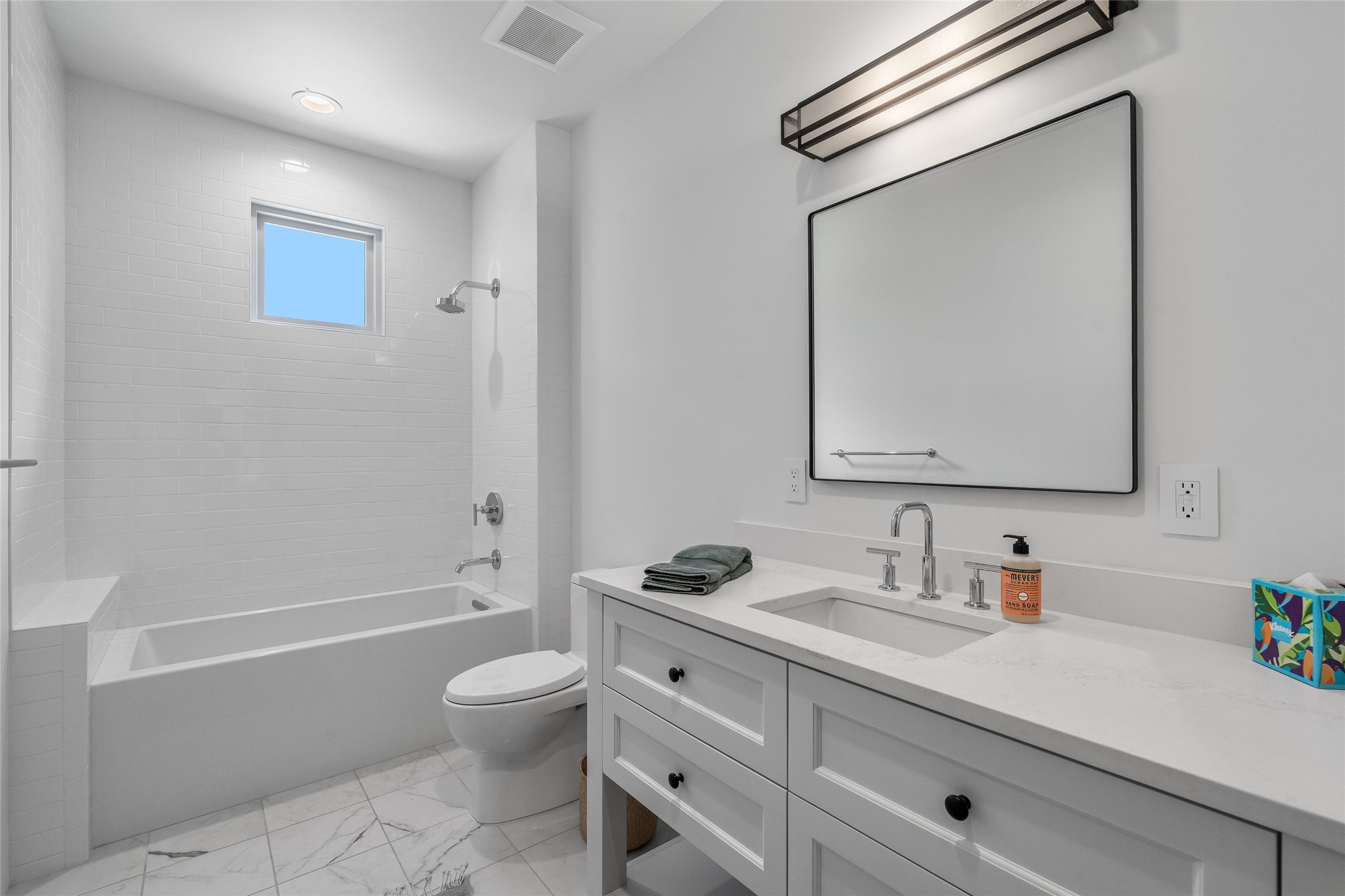 88 W Golden Eagle Road