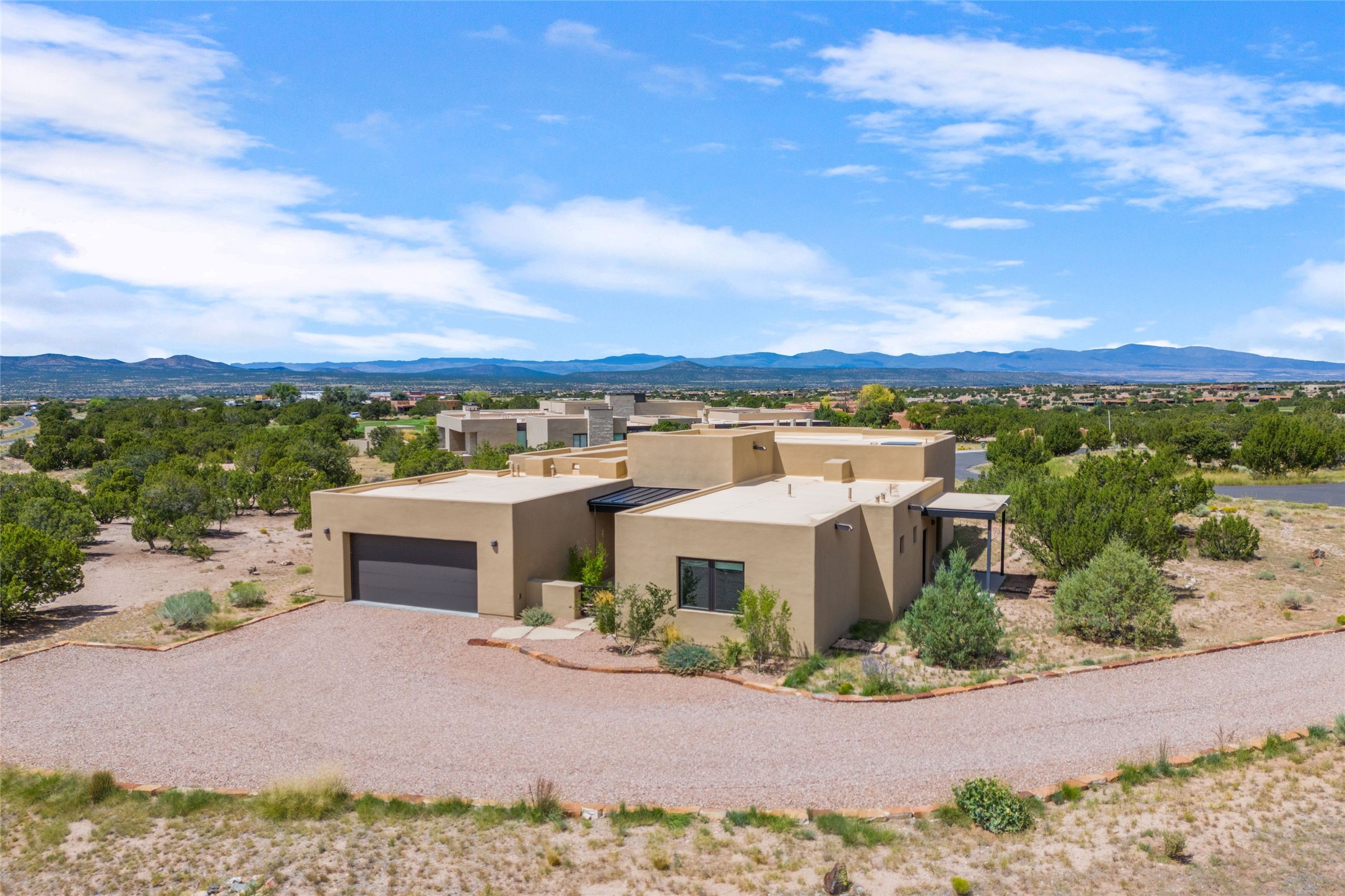 88 W Golden Eagle Road