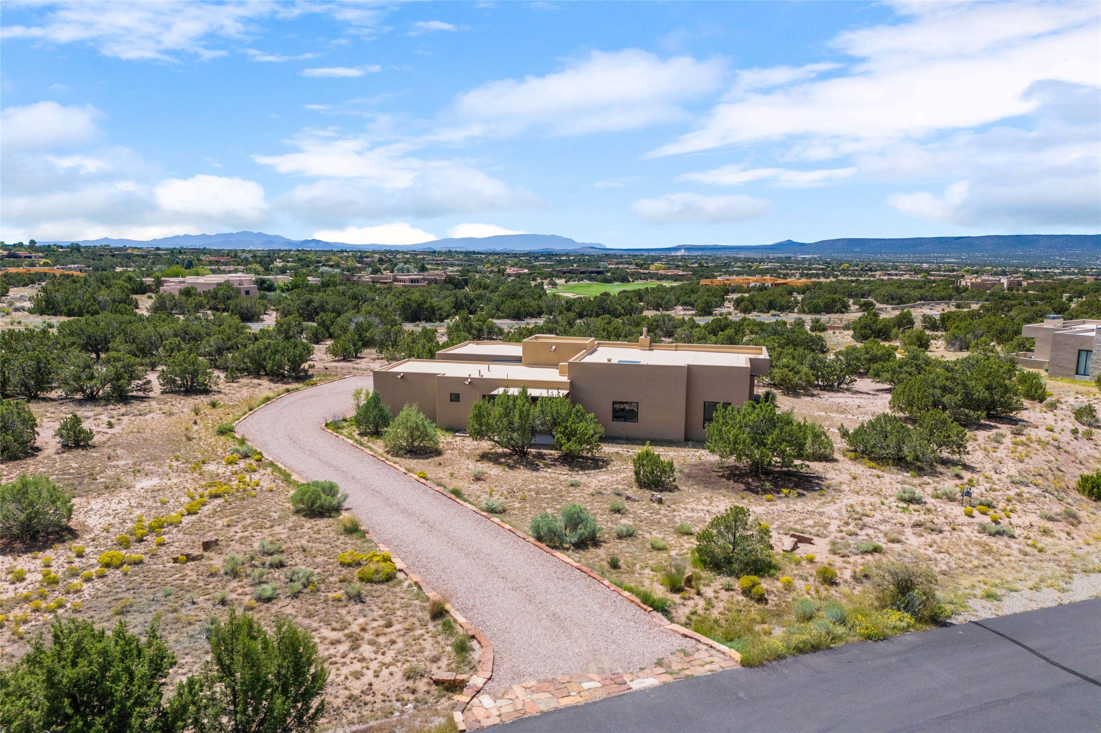 88 W Golden Eagle Road