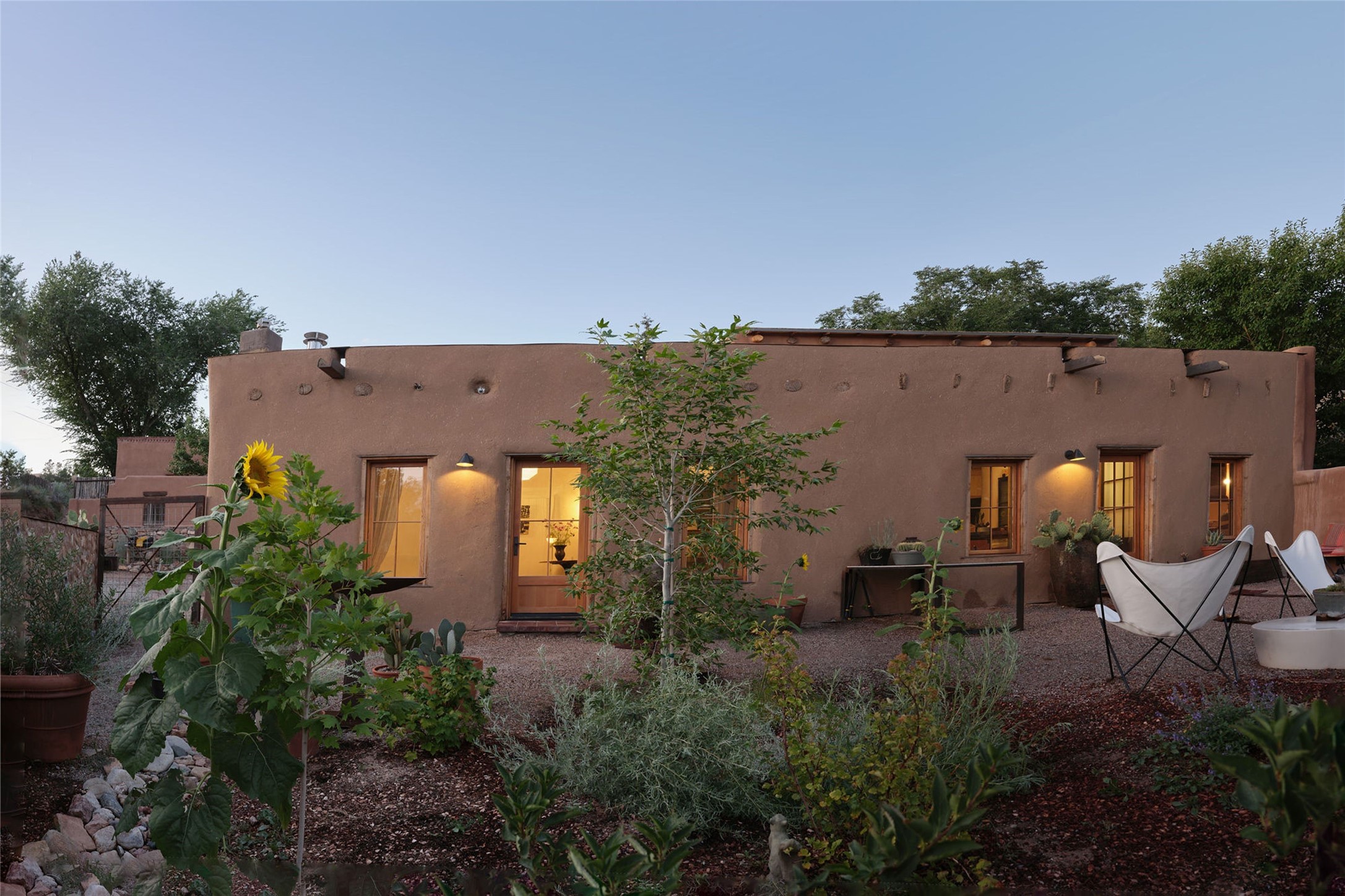 220 Rodriguez