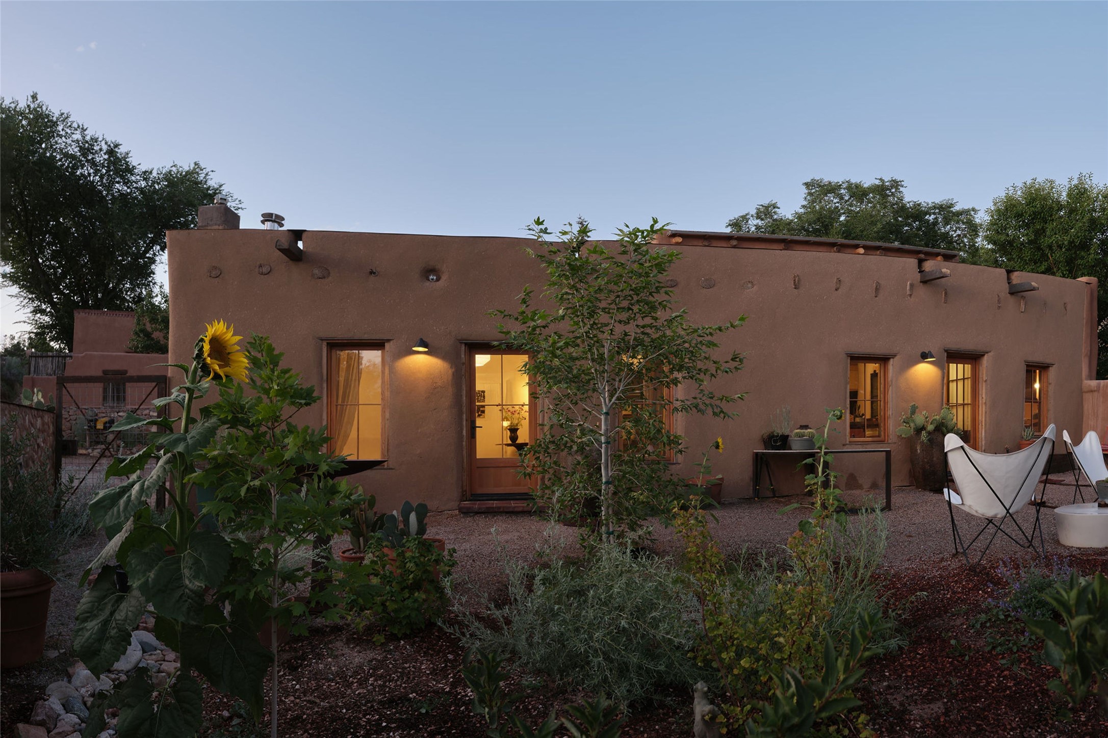 220 Rodriguez