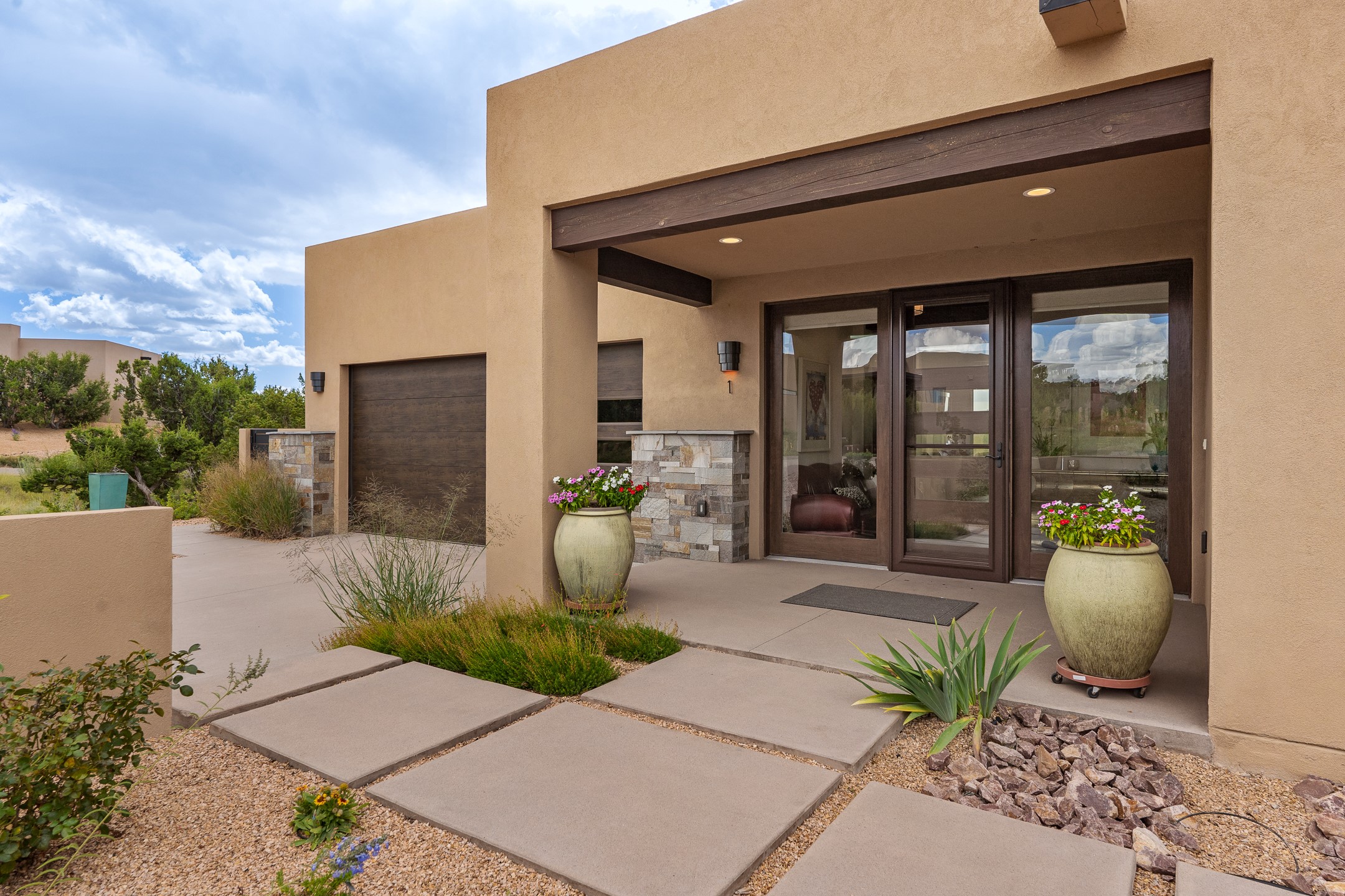 1 Valverde Court