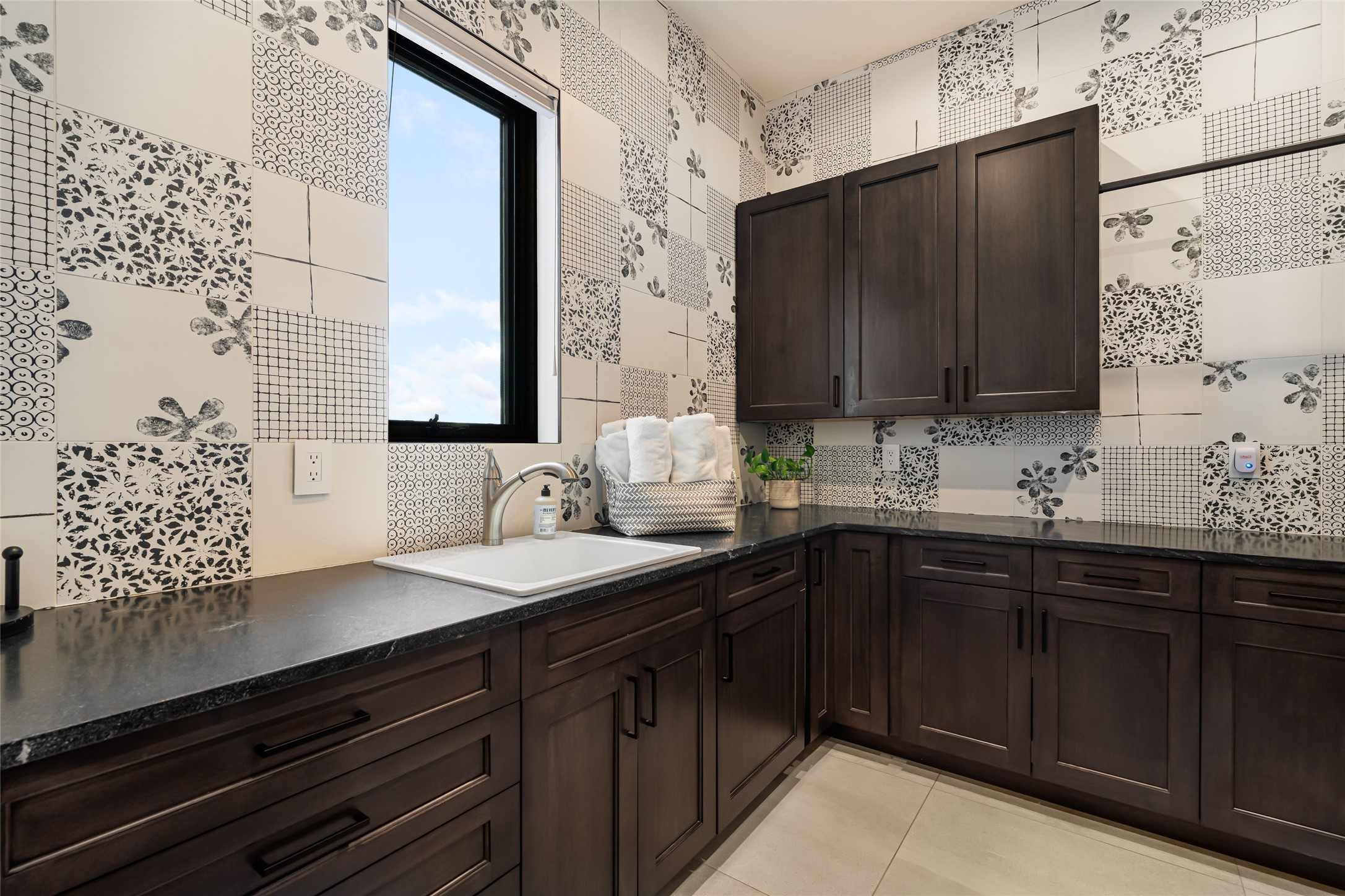 755 Ridge Canyon Road