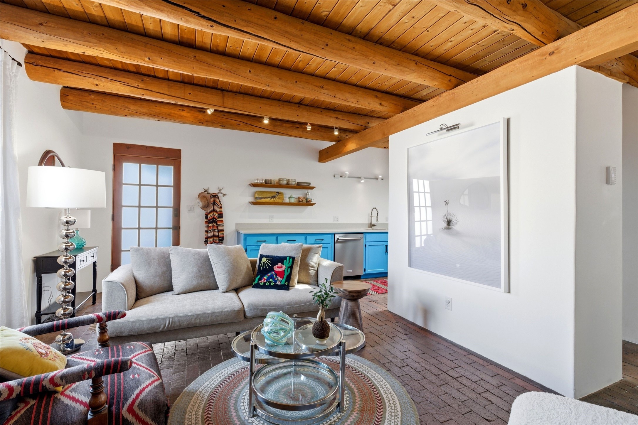 612 Gomez Road 3