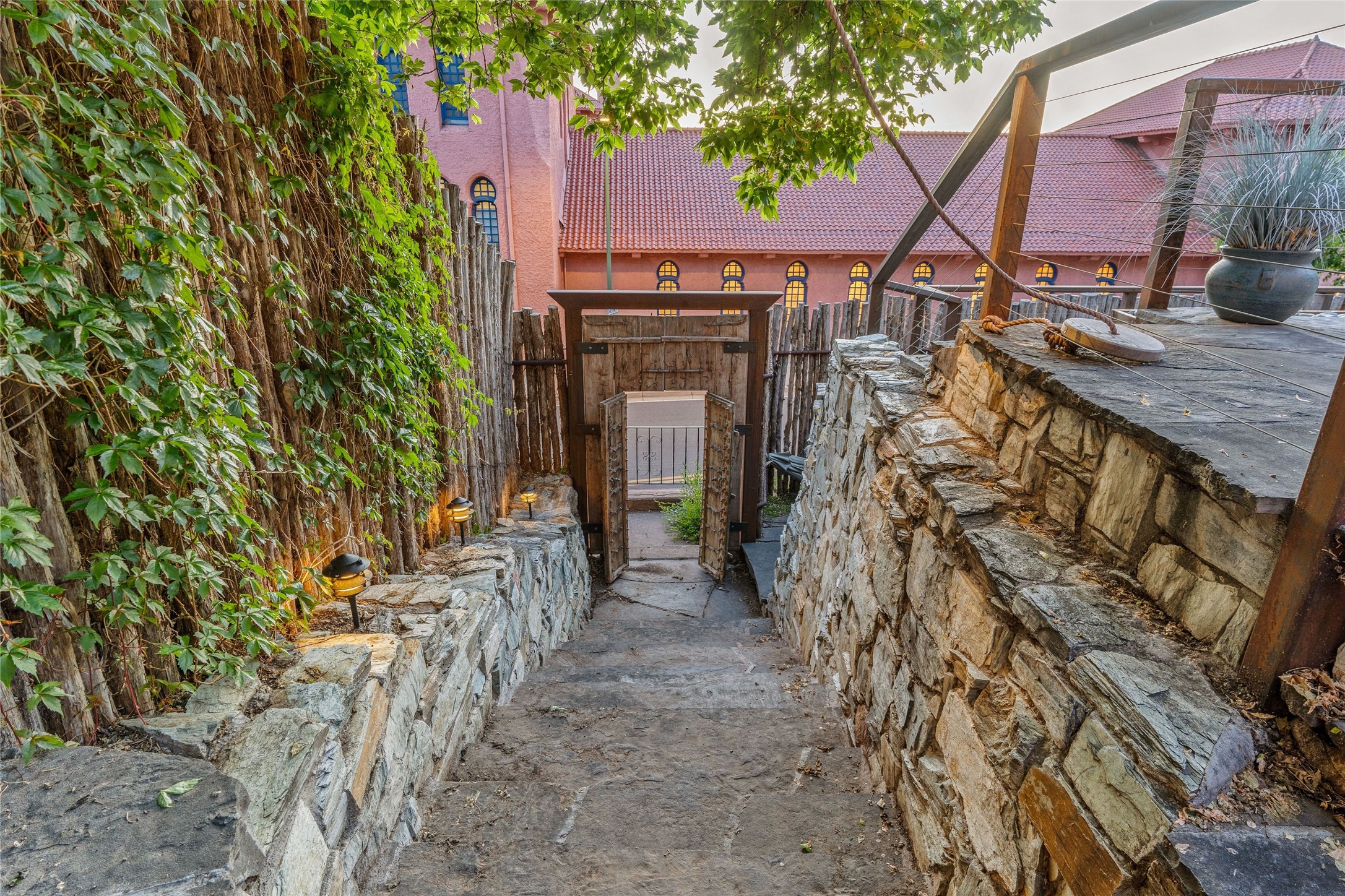333 Magdalena Road