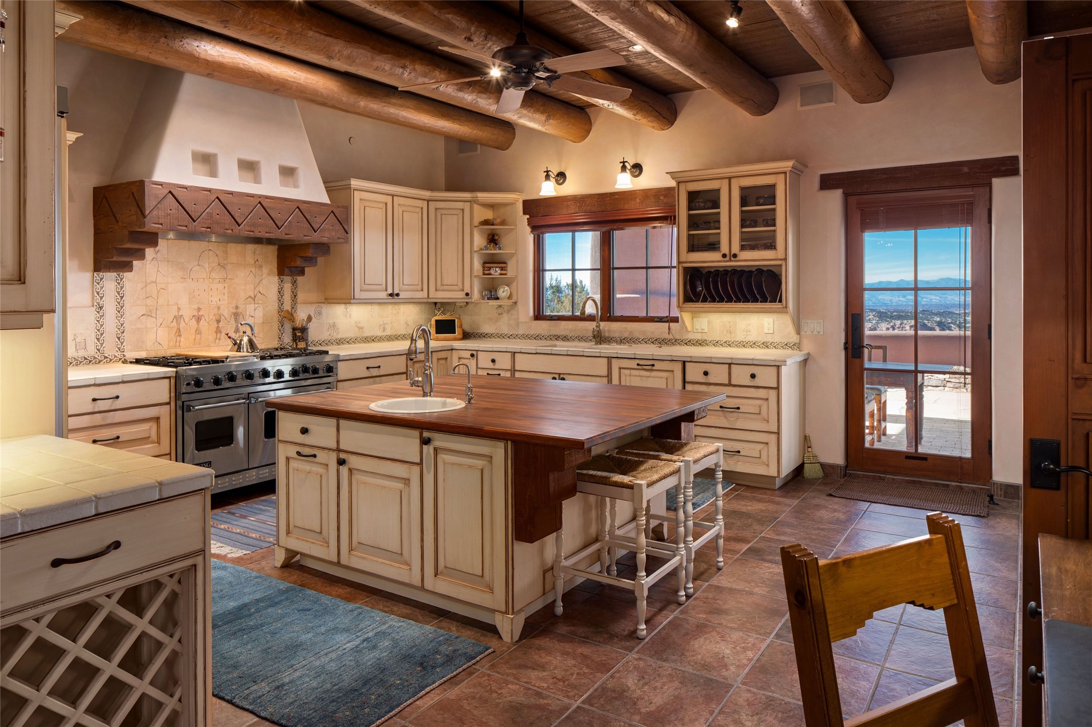 95 Lodge Trail