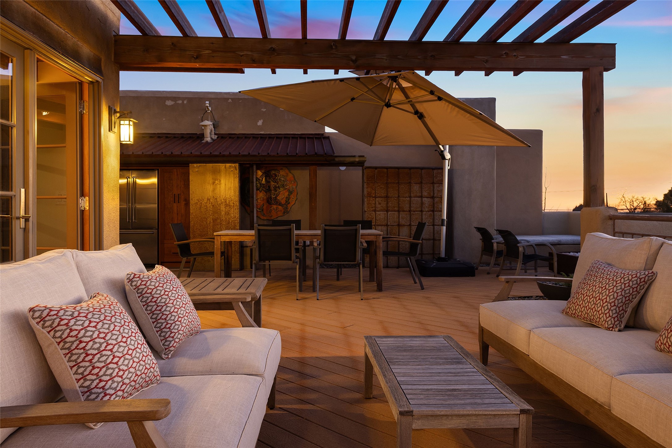 501 Sunset C