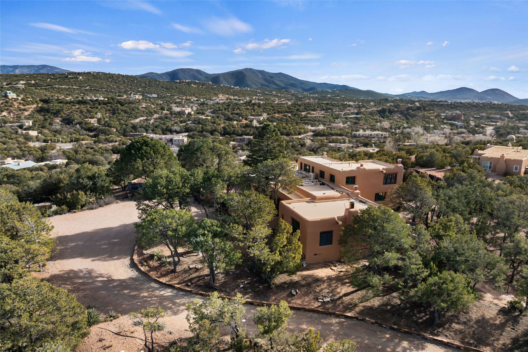 1057 Camino Manana