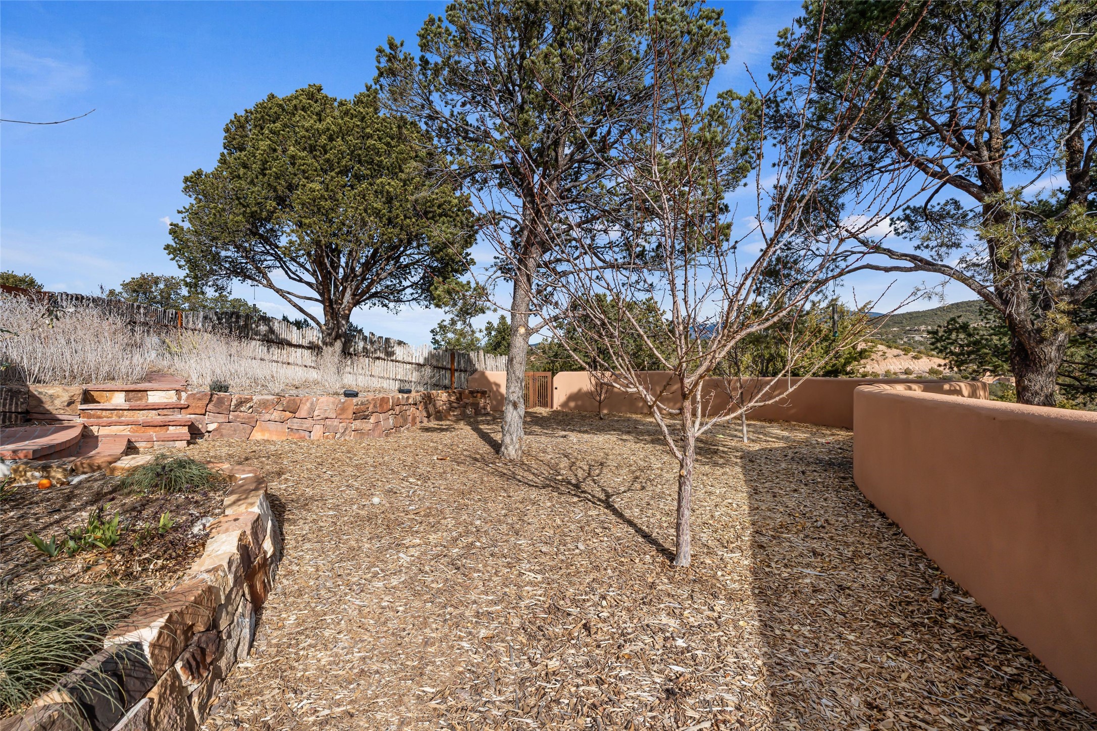 1057 Camino Manana
