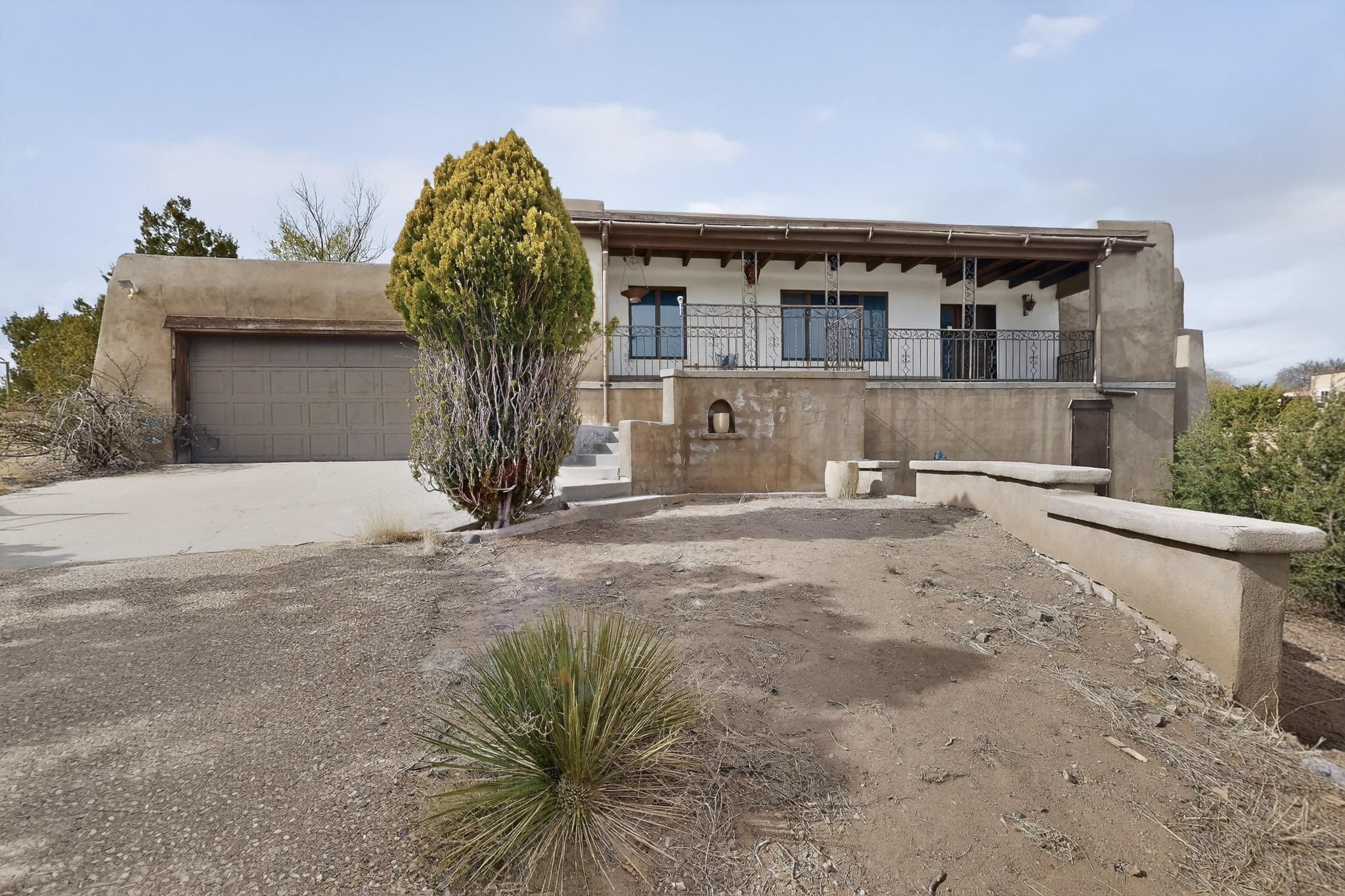 609 Calle De Marcos