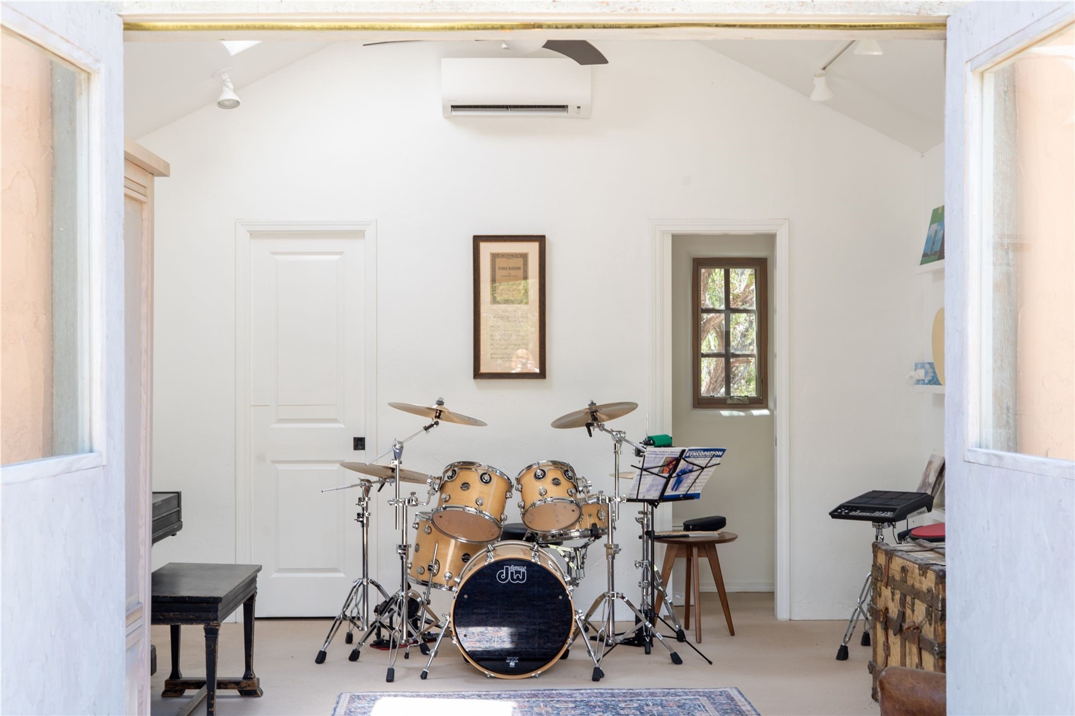 39 Yana Drive