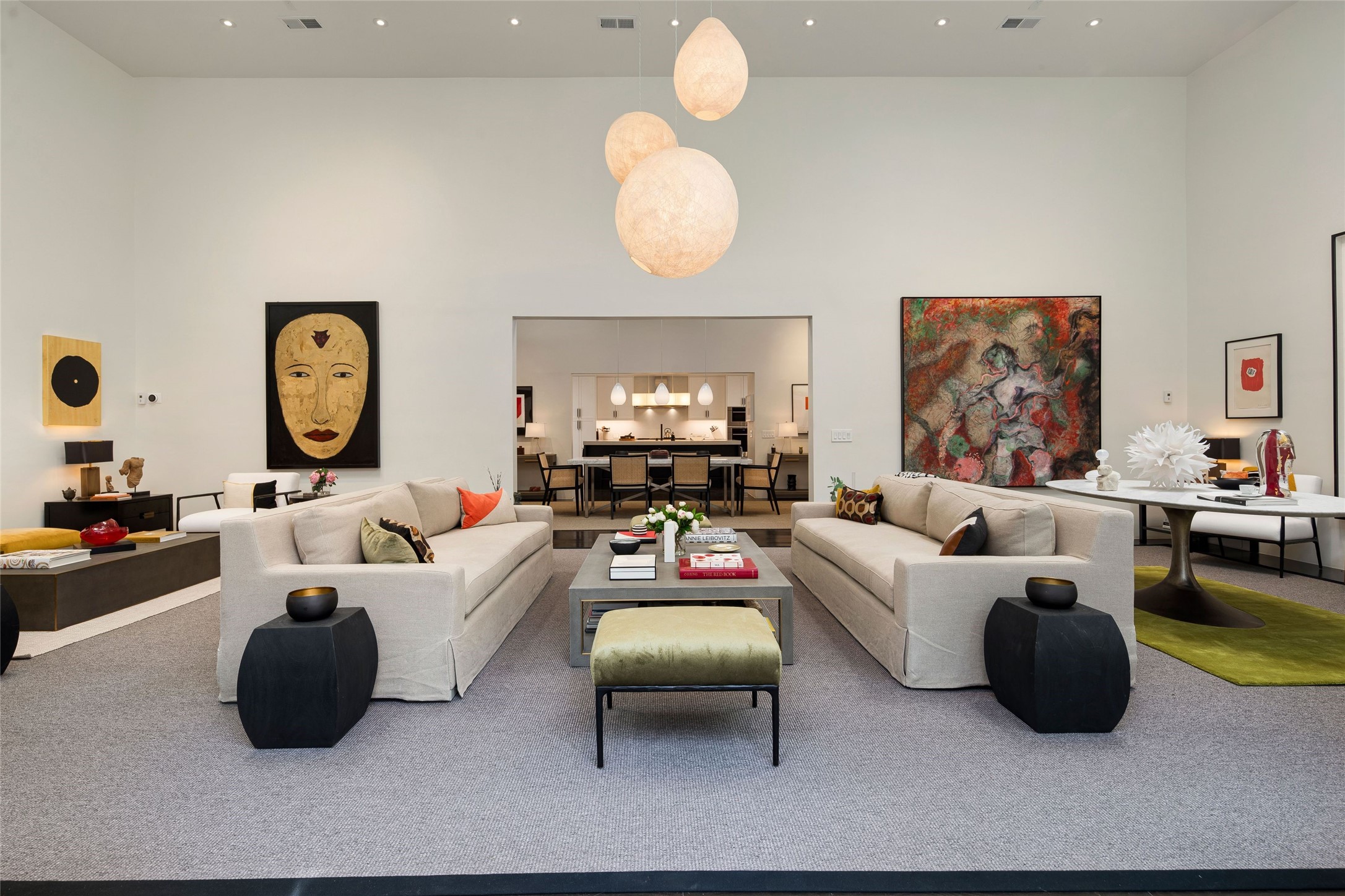 1223 La Rambla 27 and 28