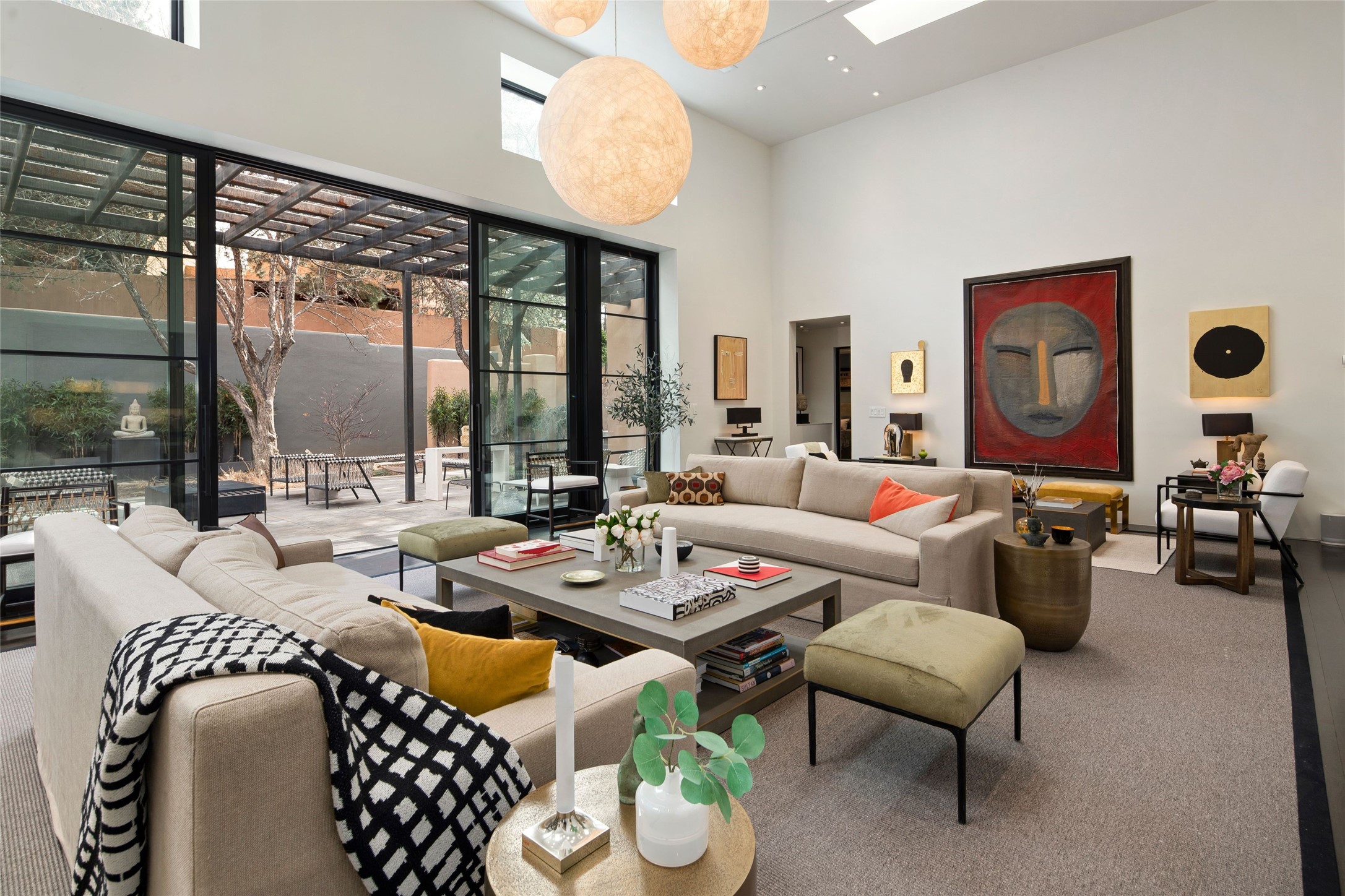 1223 La Rambla 27 and 28