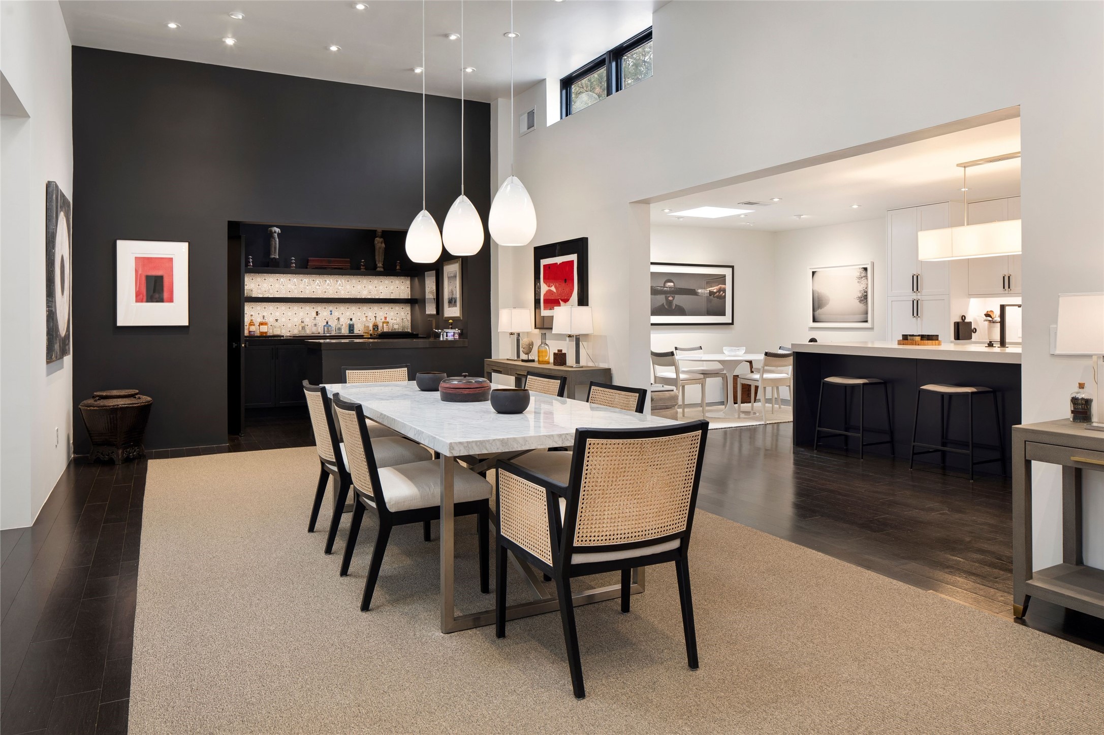 1223 La Rambla 27 and 28