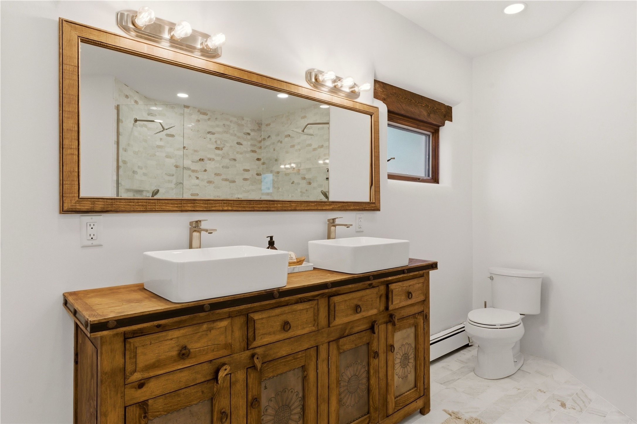 1221 Bishops Lodge Road