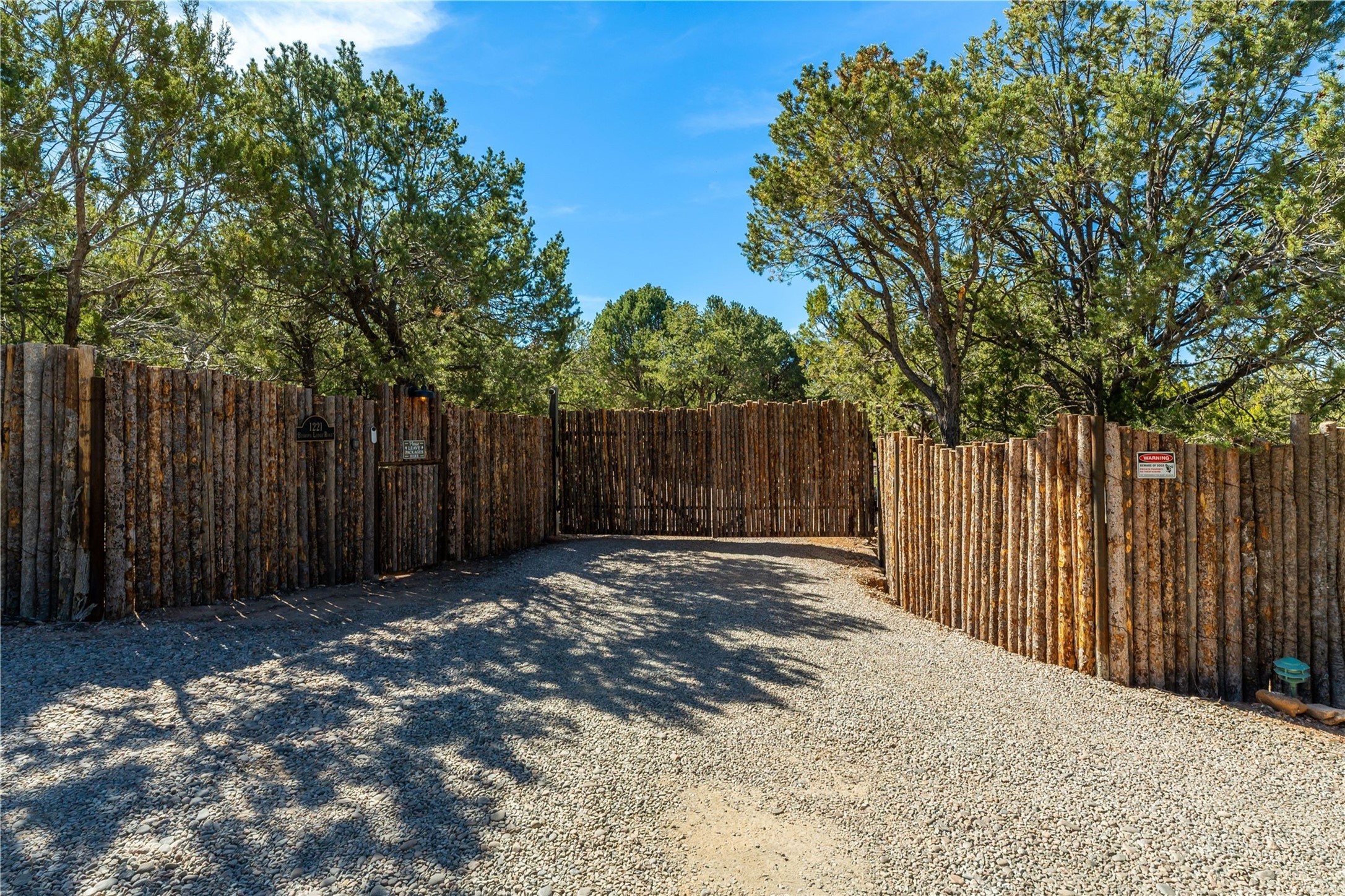 1221 Bishops Lodge Road