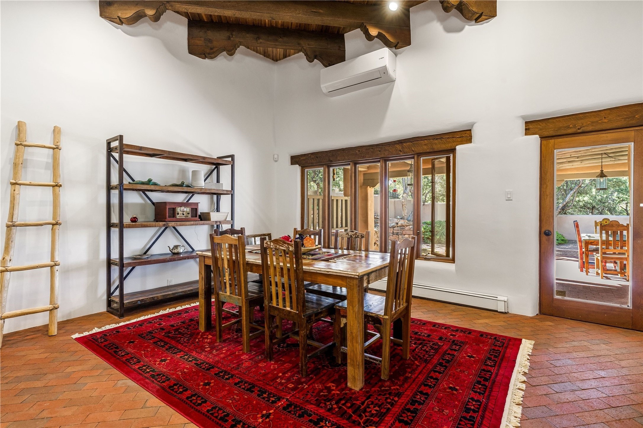 1221 Bishops Lodge Road