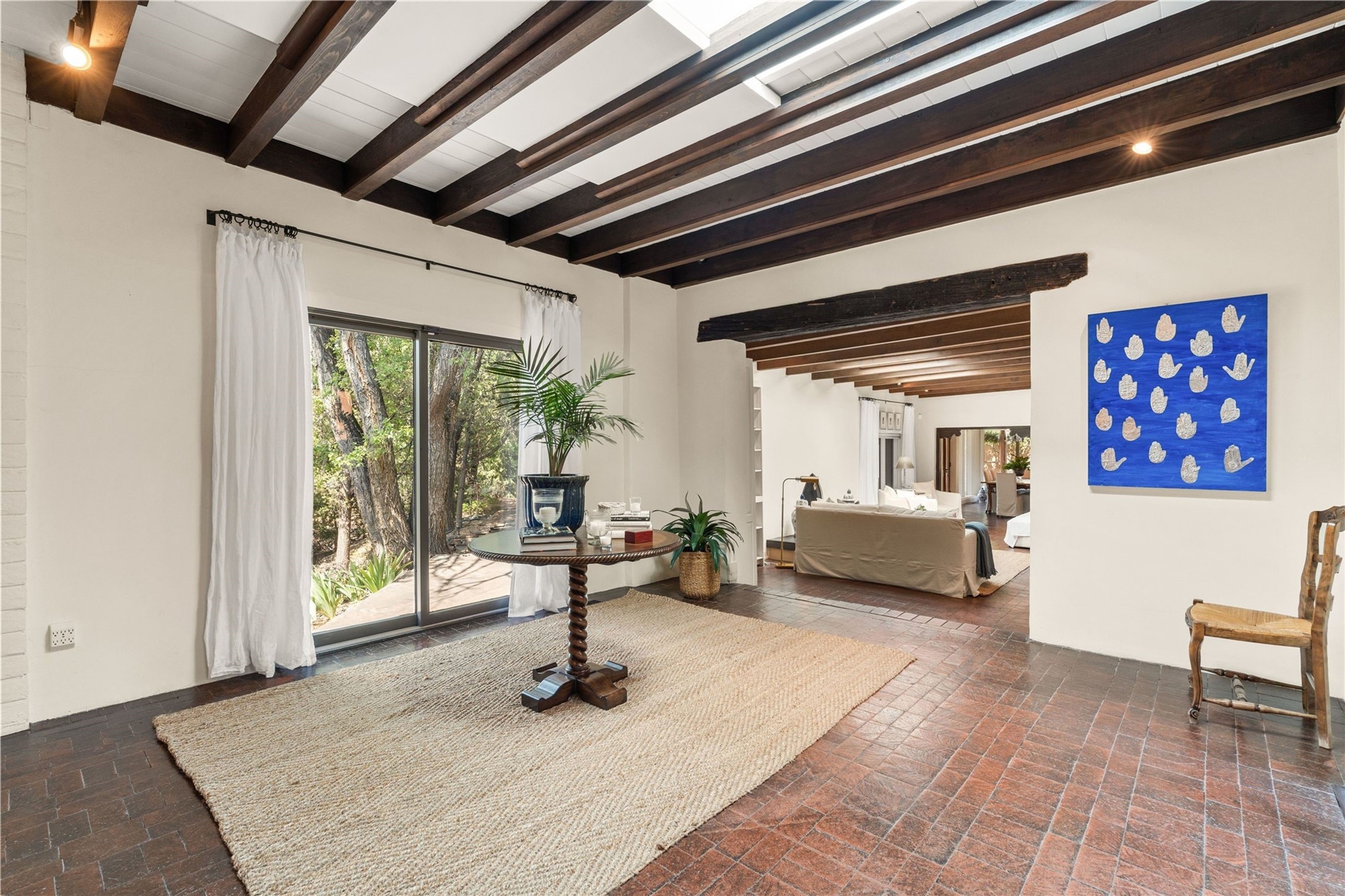 303 Cadiz Road