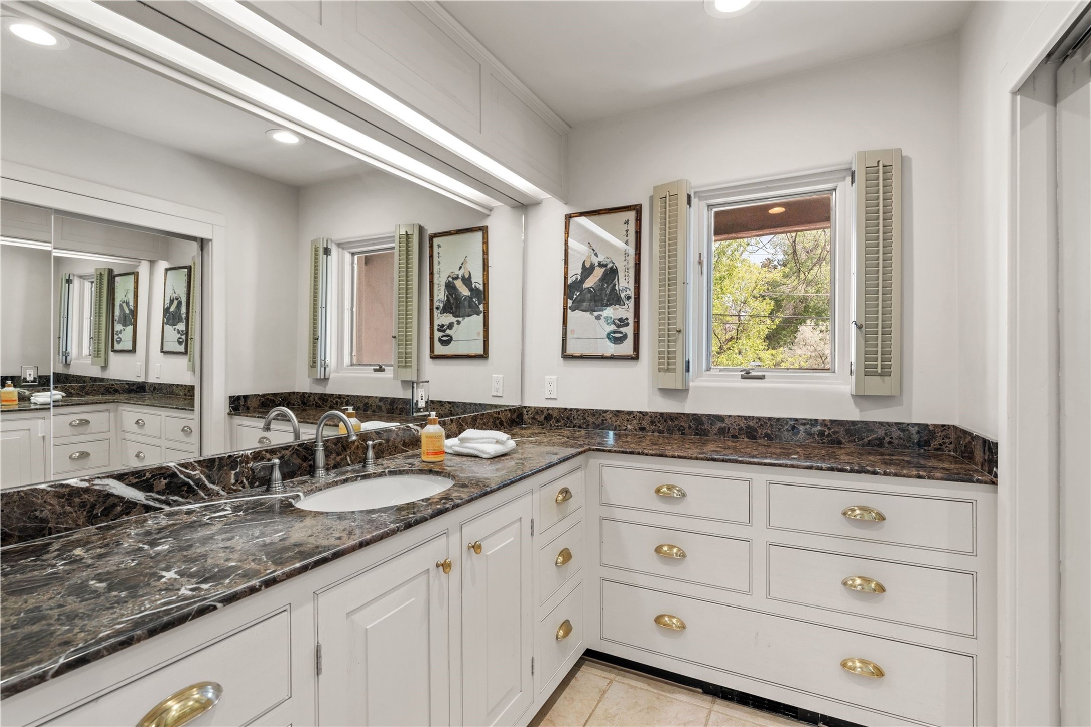 303 Cadiz Road