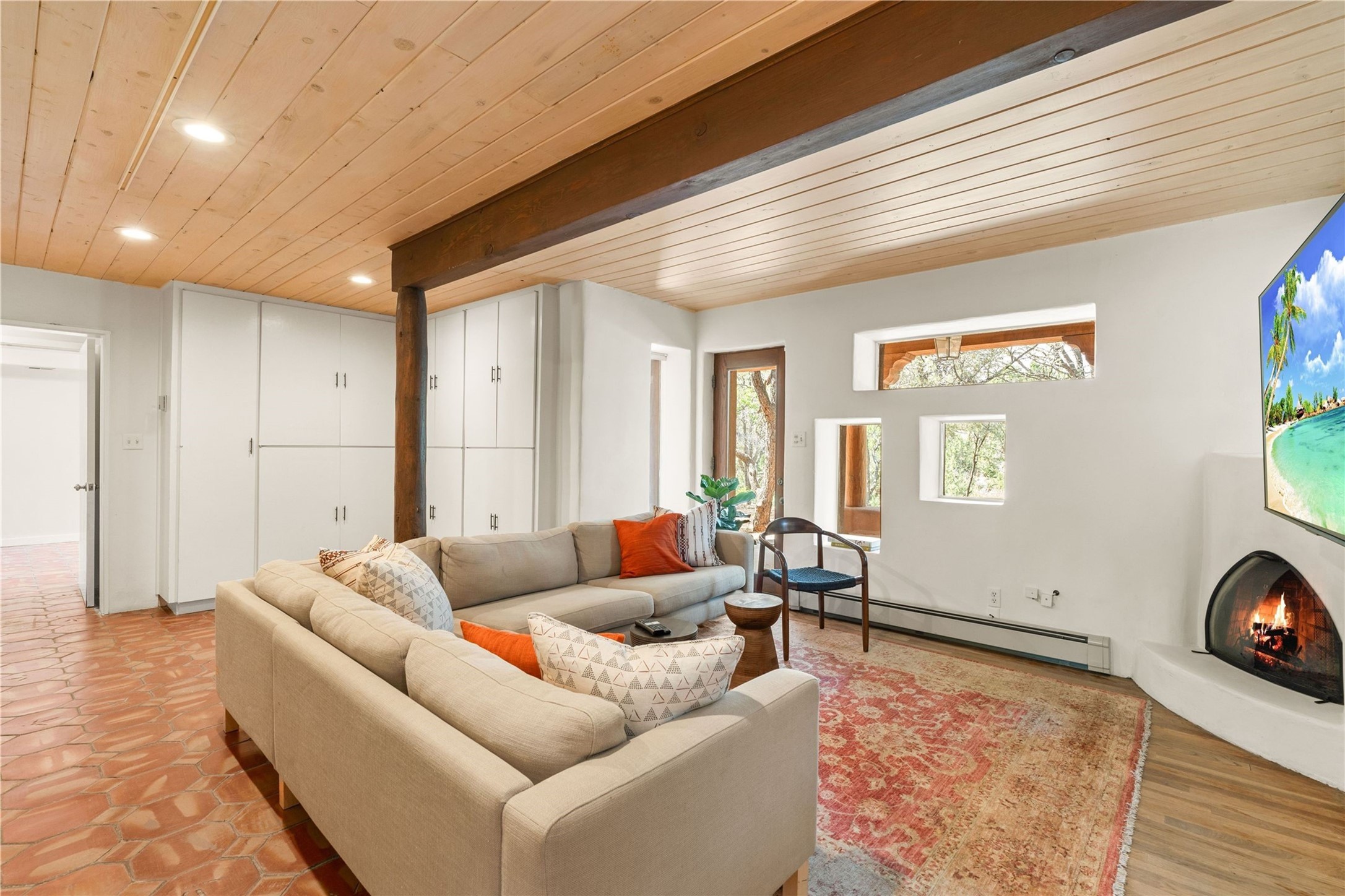 303 Cadiz Road