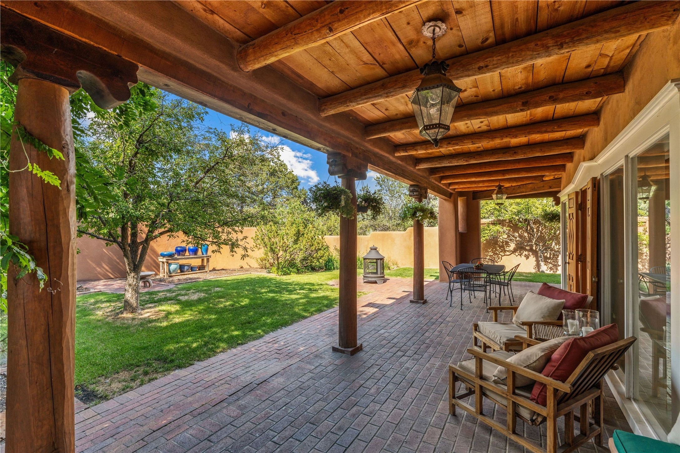 303 Cadiz Road