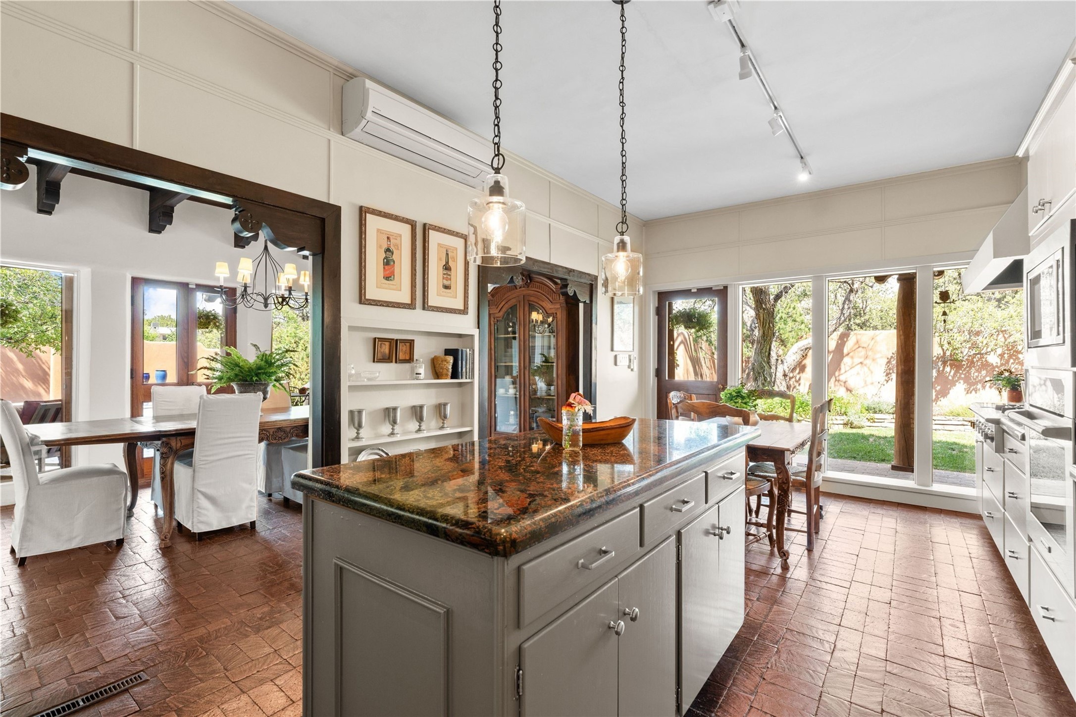 303 Cadiz Road