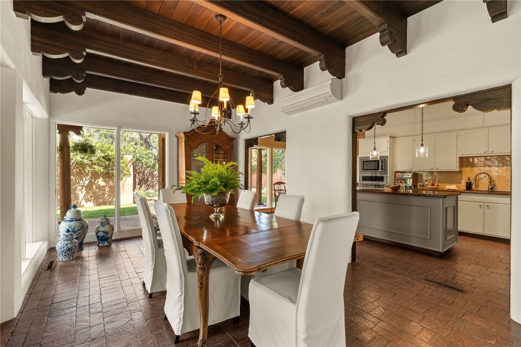 303 Cadiz Road