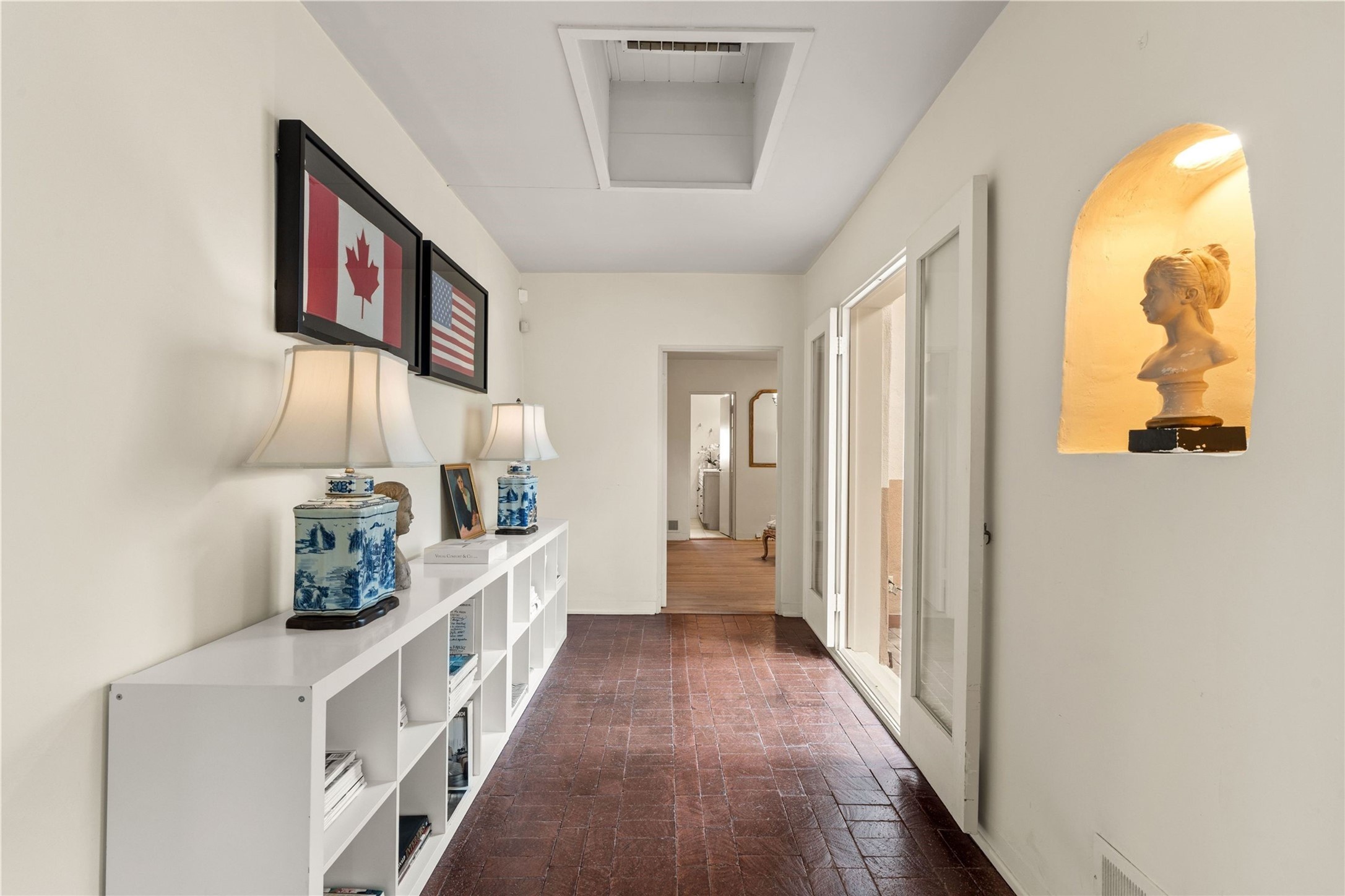 303 Cadiz Road