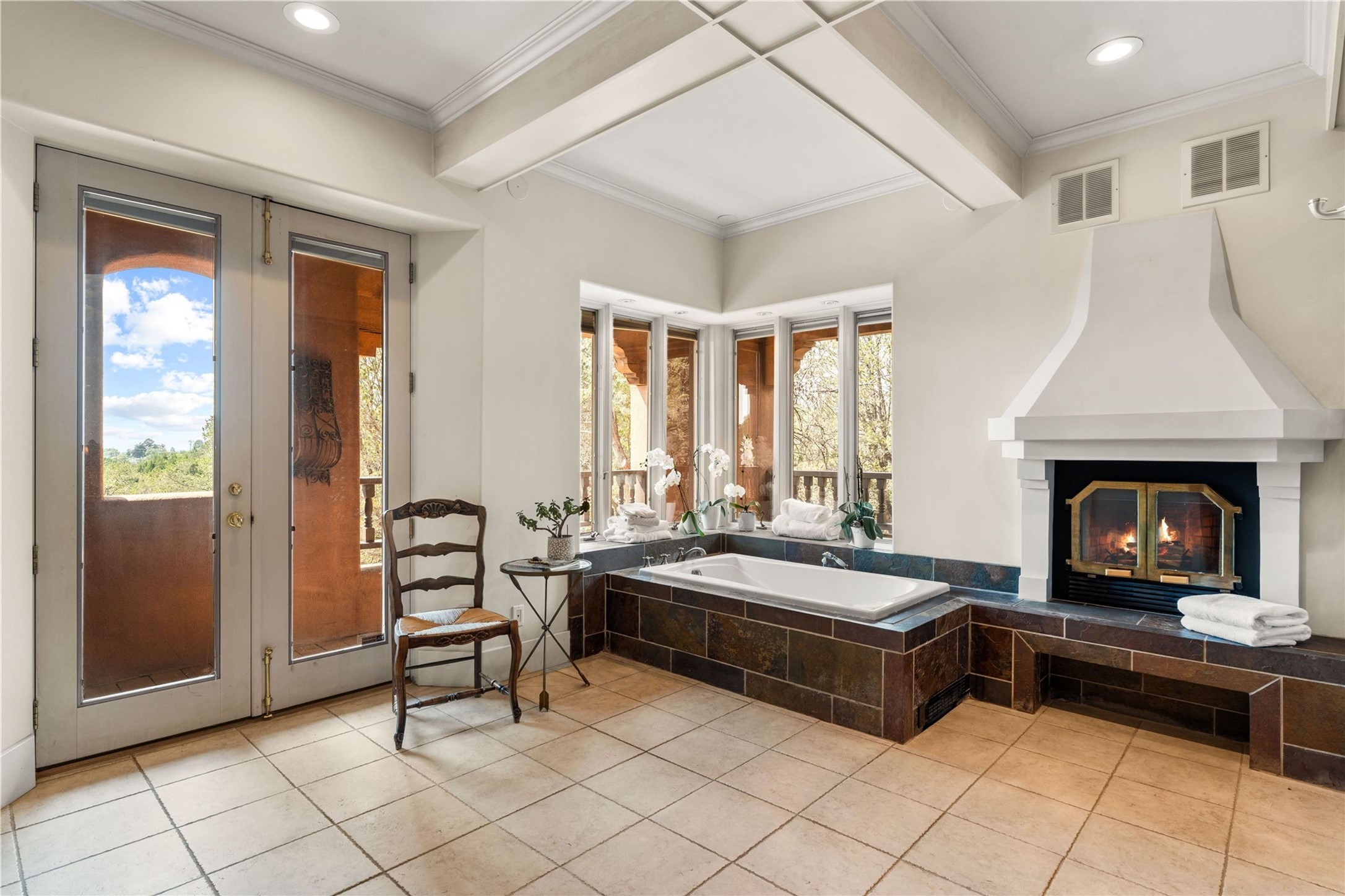 303 Cadiz Road
