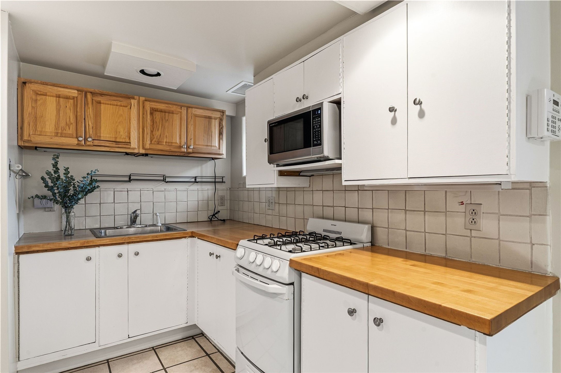 414 Camino Delora 2