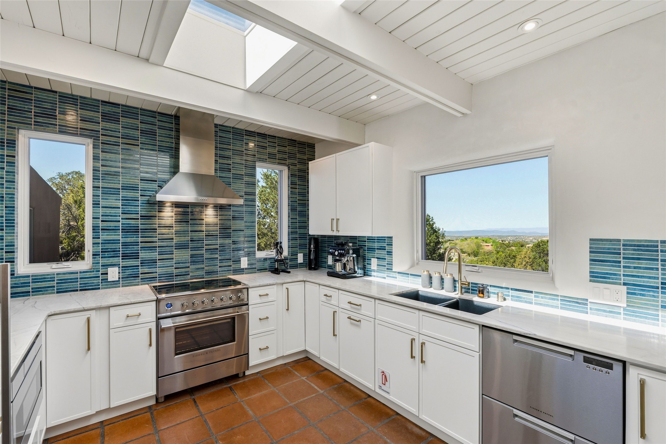 722 Gonzales Road