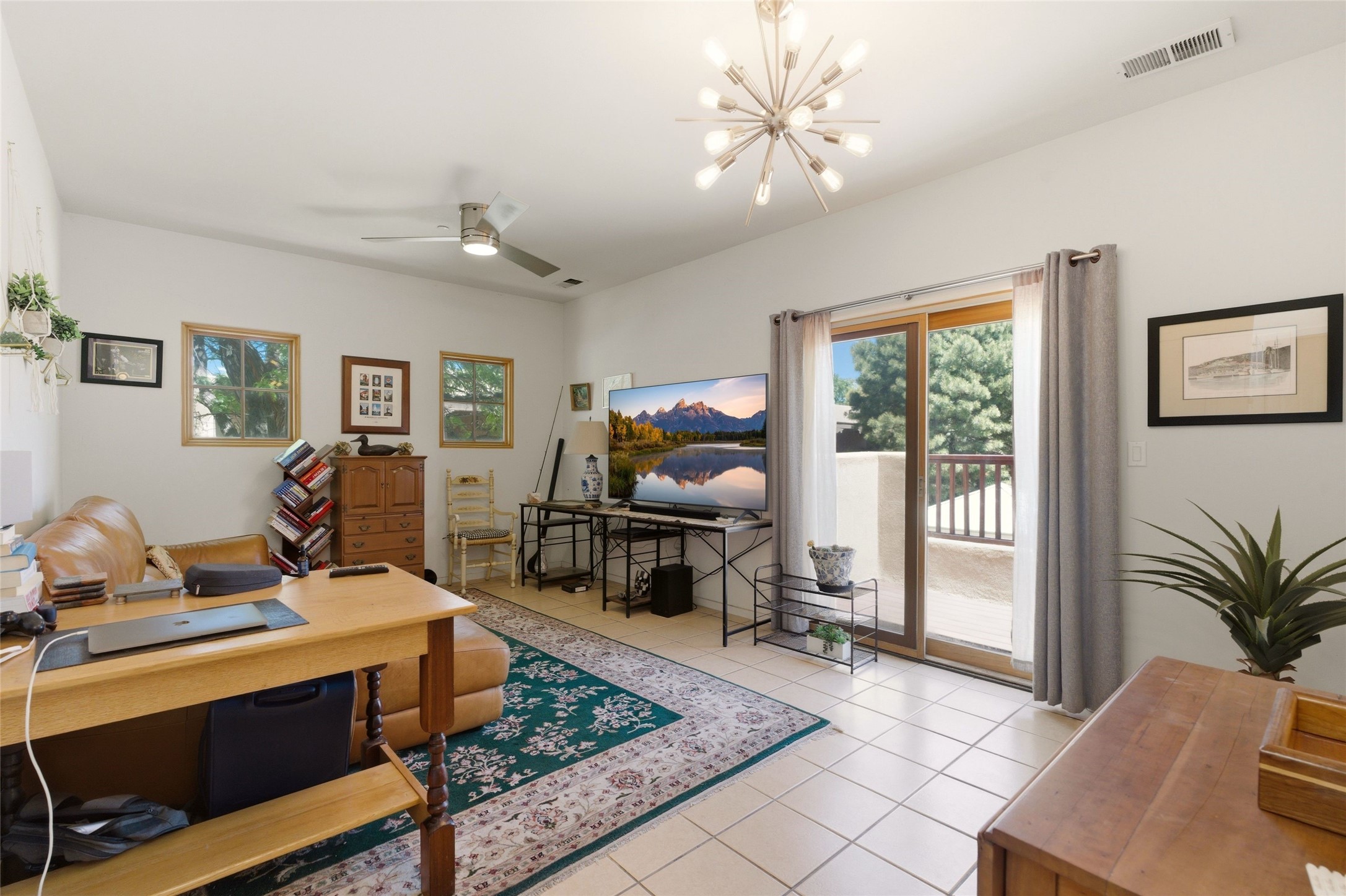 601 W San Mateo 202
