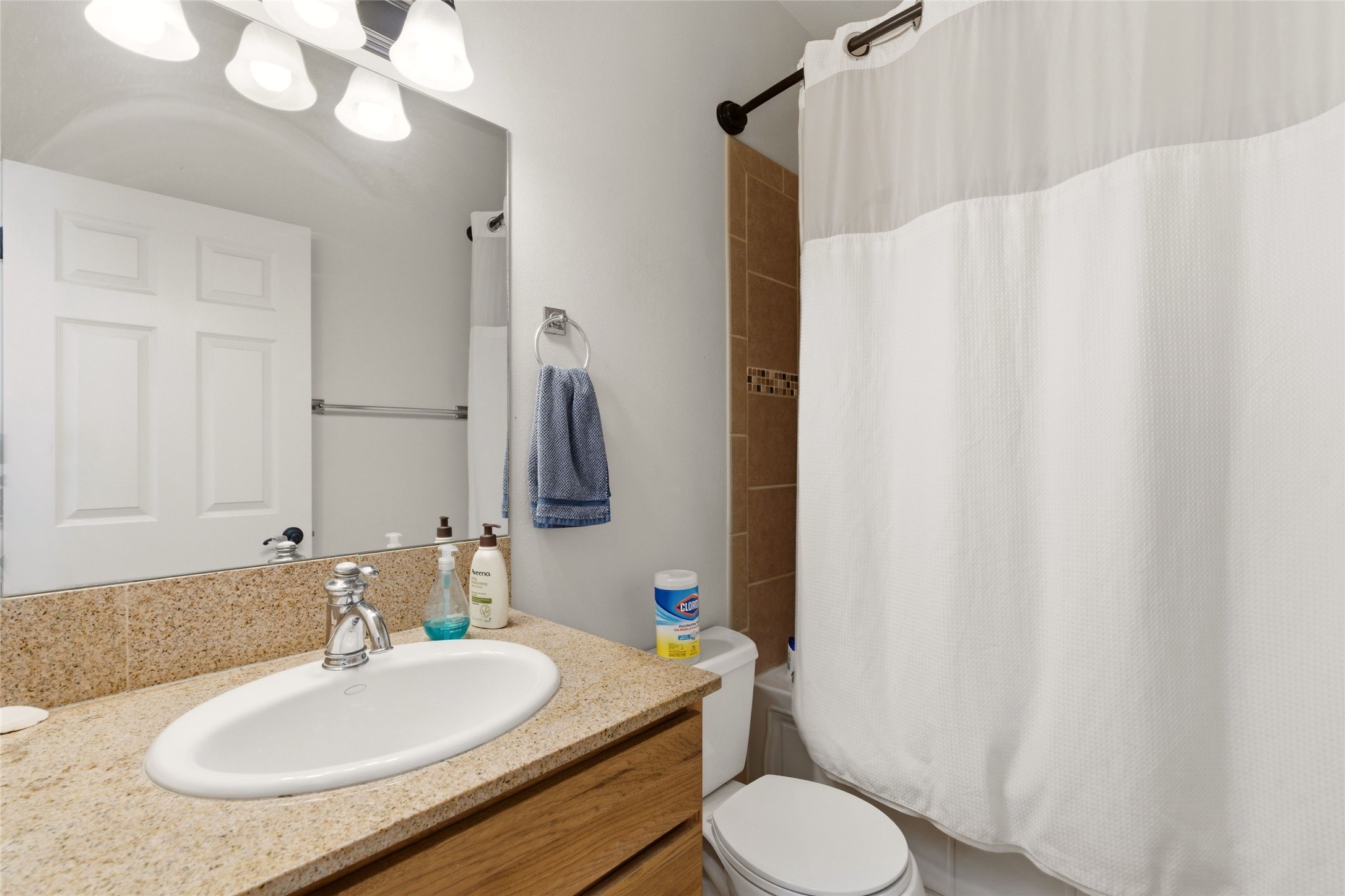 601 W San Mateo 202