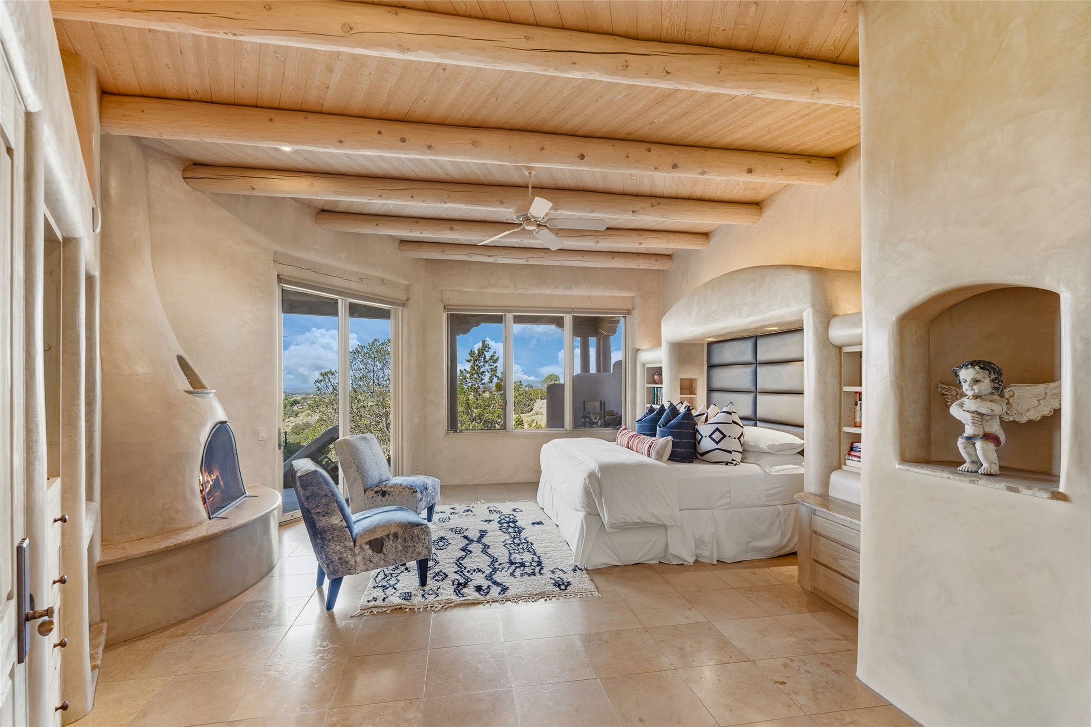 416 Los Altos Way