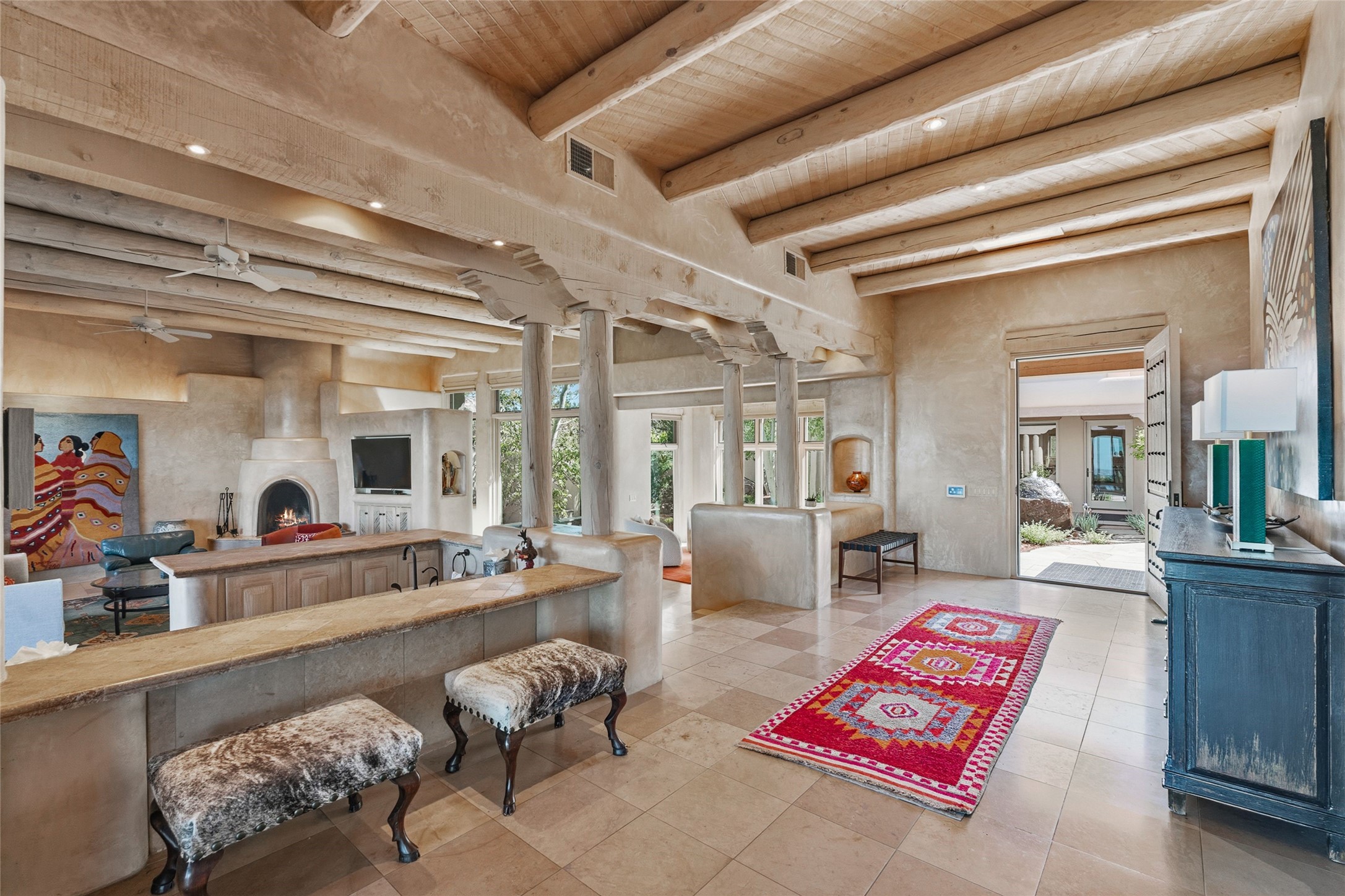 416 Los Altos Way