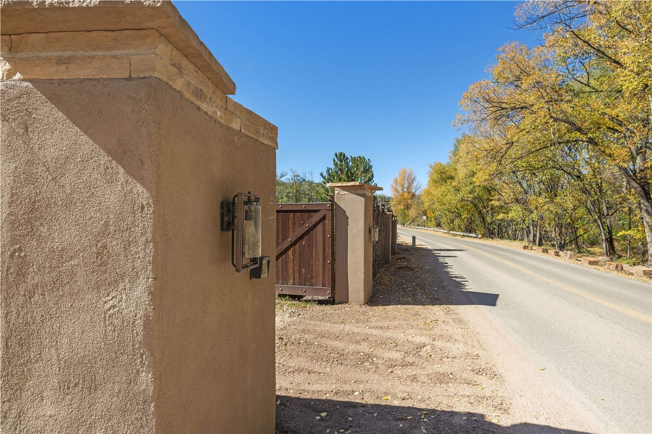 1414 Bishops Lodge Road