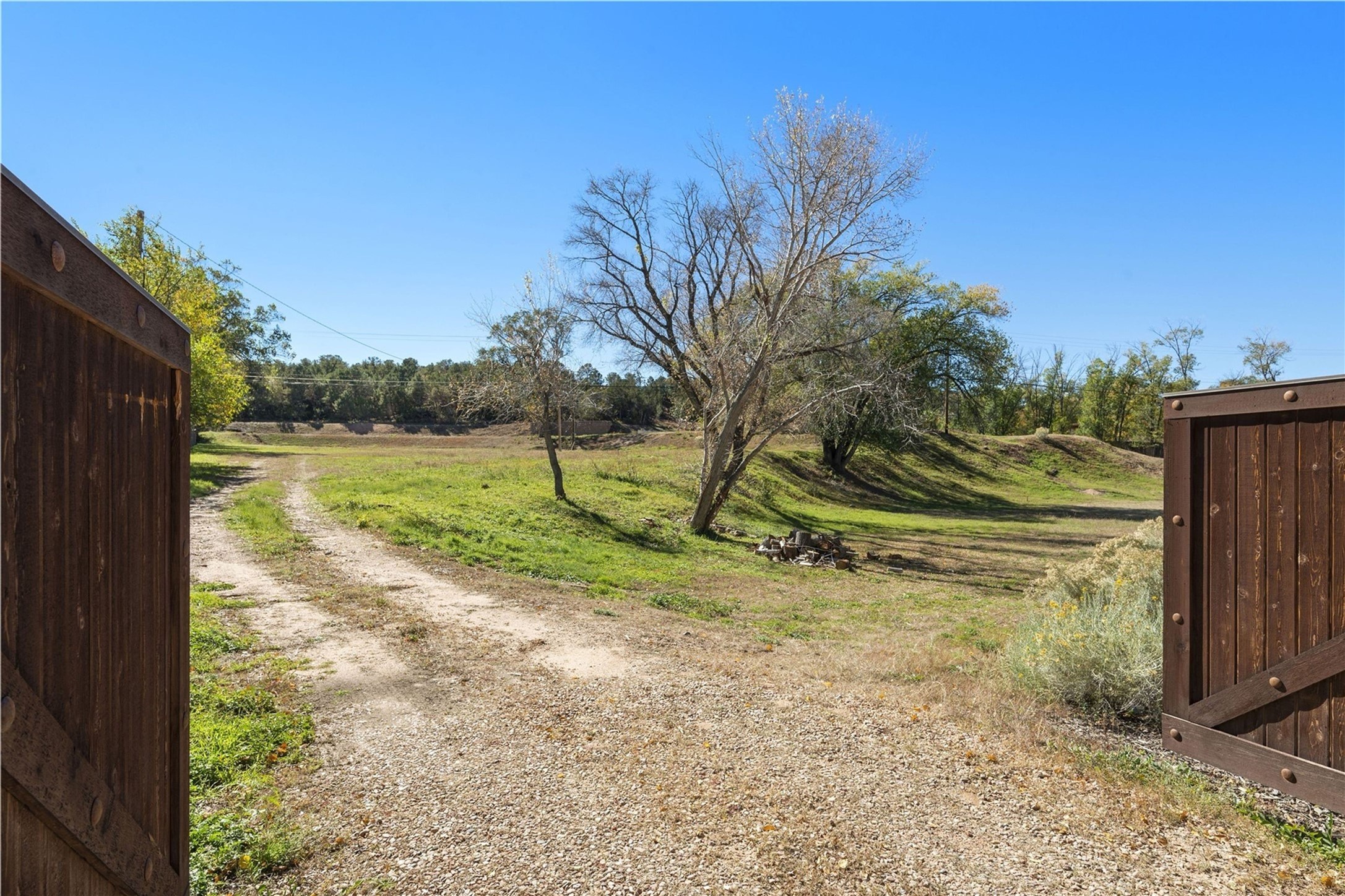 1414 Bishops Lodge Road