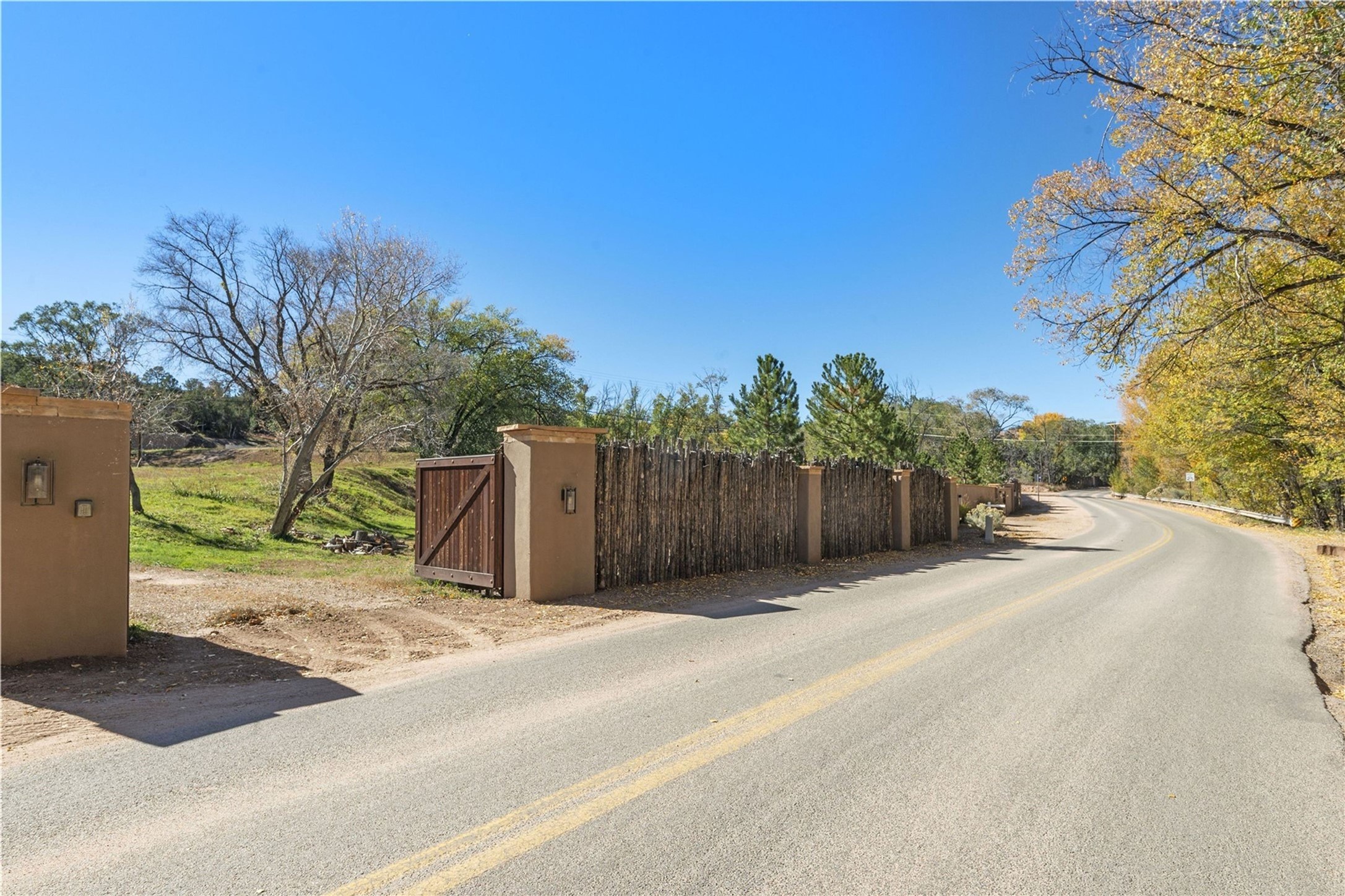 1414 Bishops Lodge Road