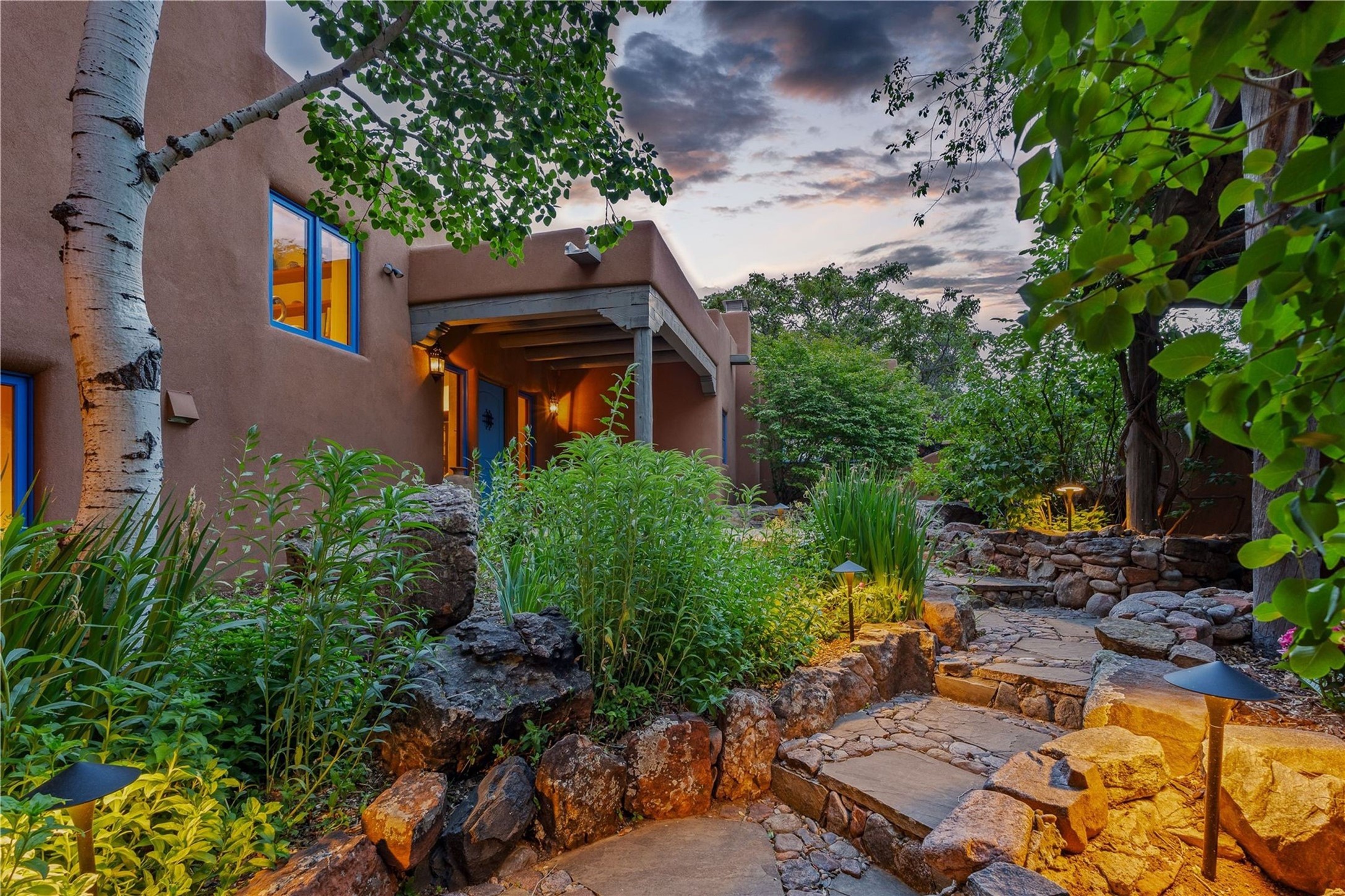 820 Camino Atalaya