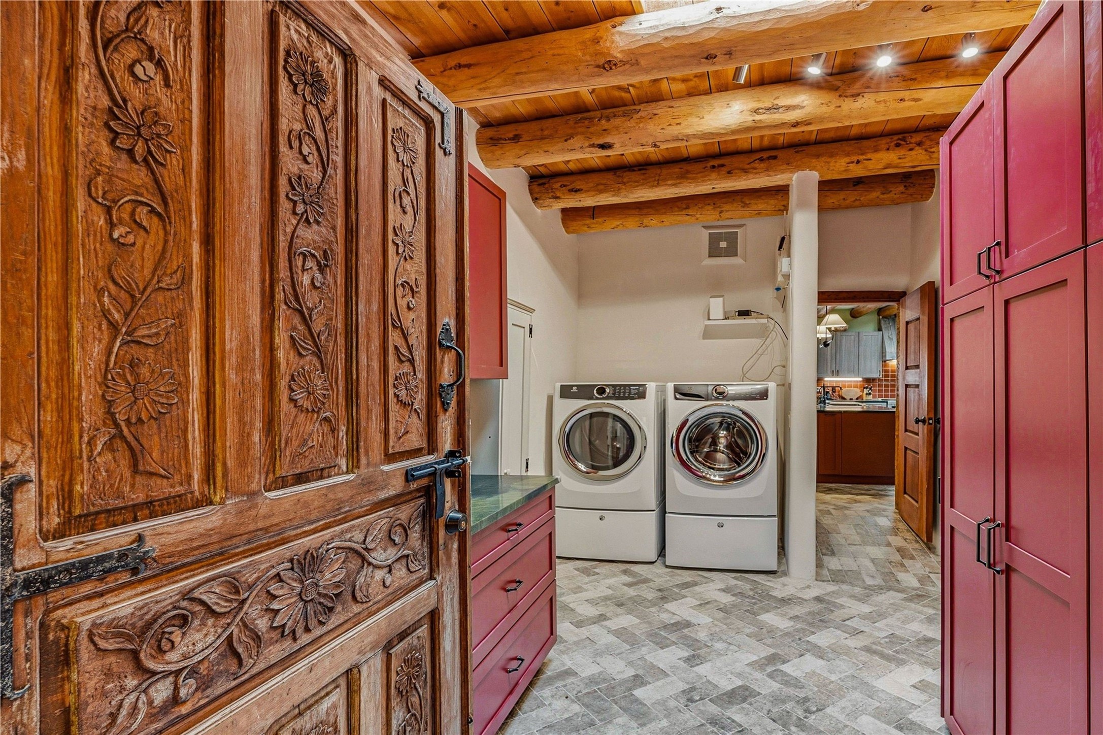 820 Camino Atalaya
