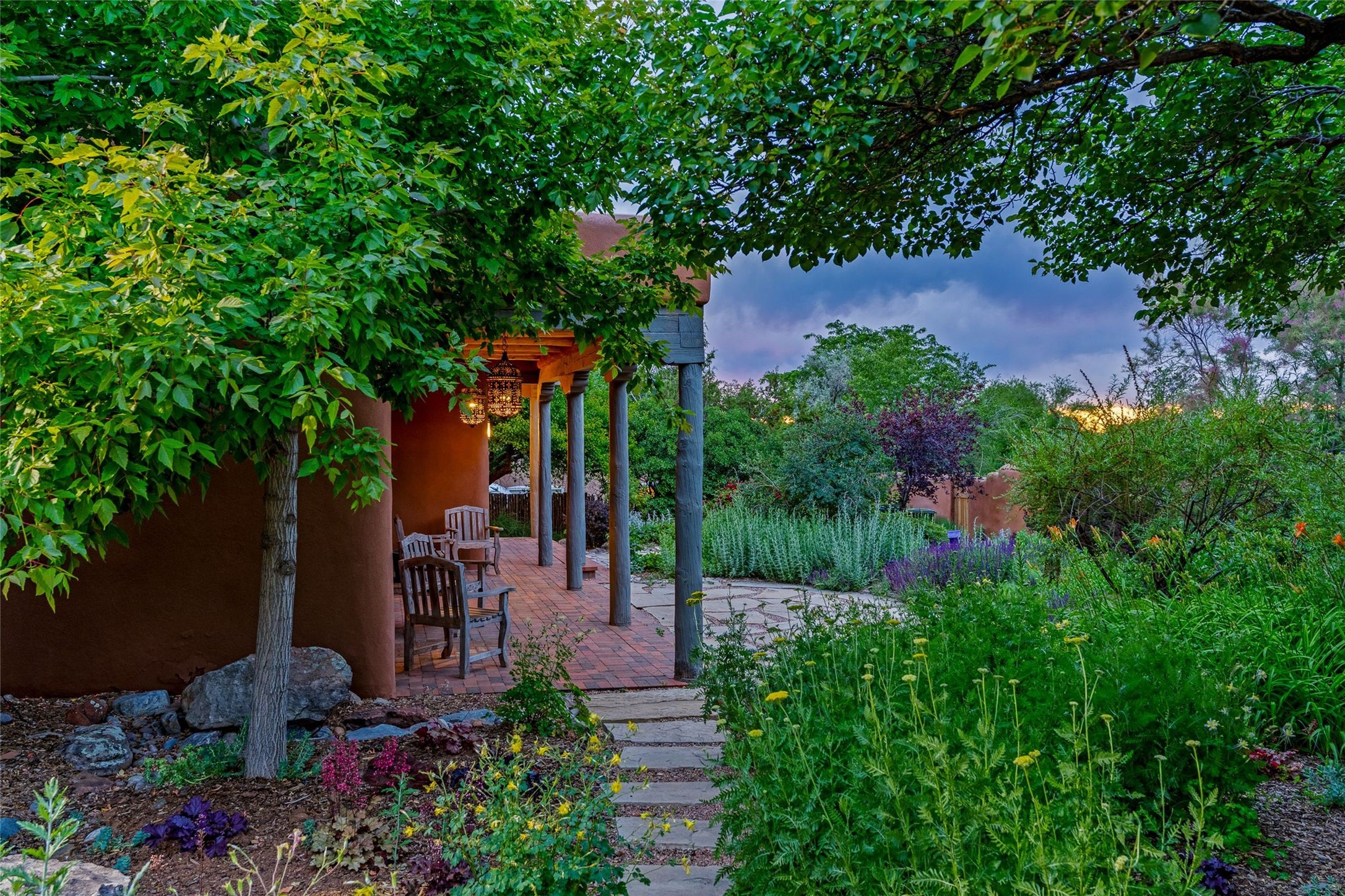 820 Camino Atalaya